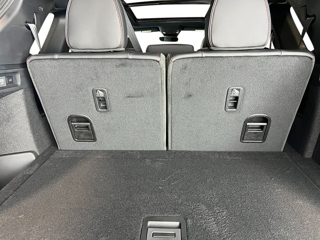 Thumbnail: 2026 Acura MDX - 32