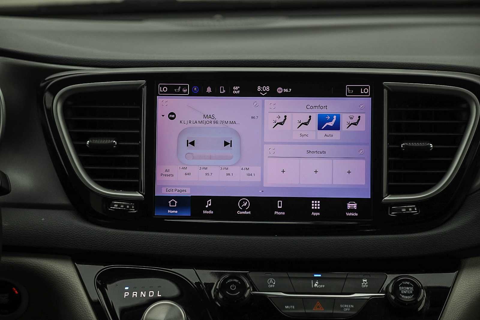 Thumbnail: 2022 Chrysler Pacifica - 14