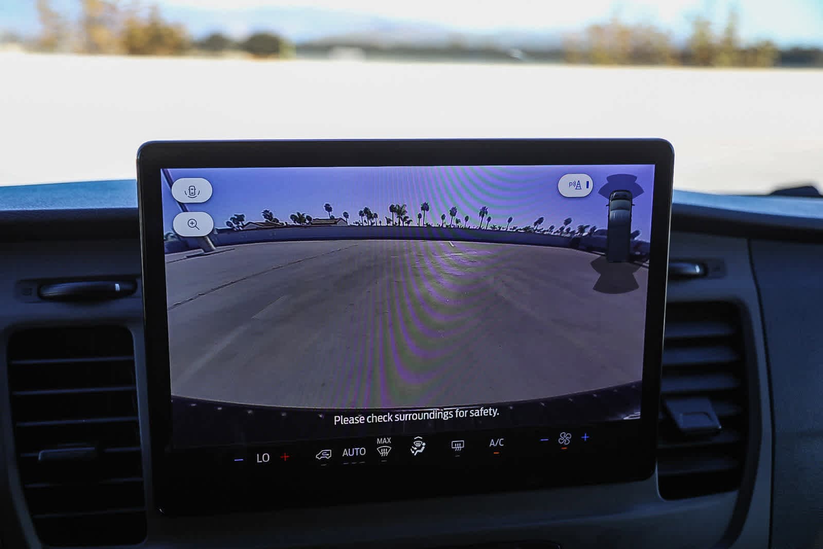 Thumbnail: 2022 Ford Transit Series - 22