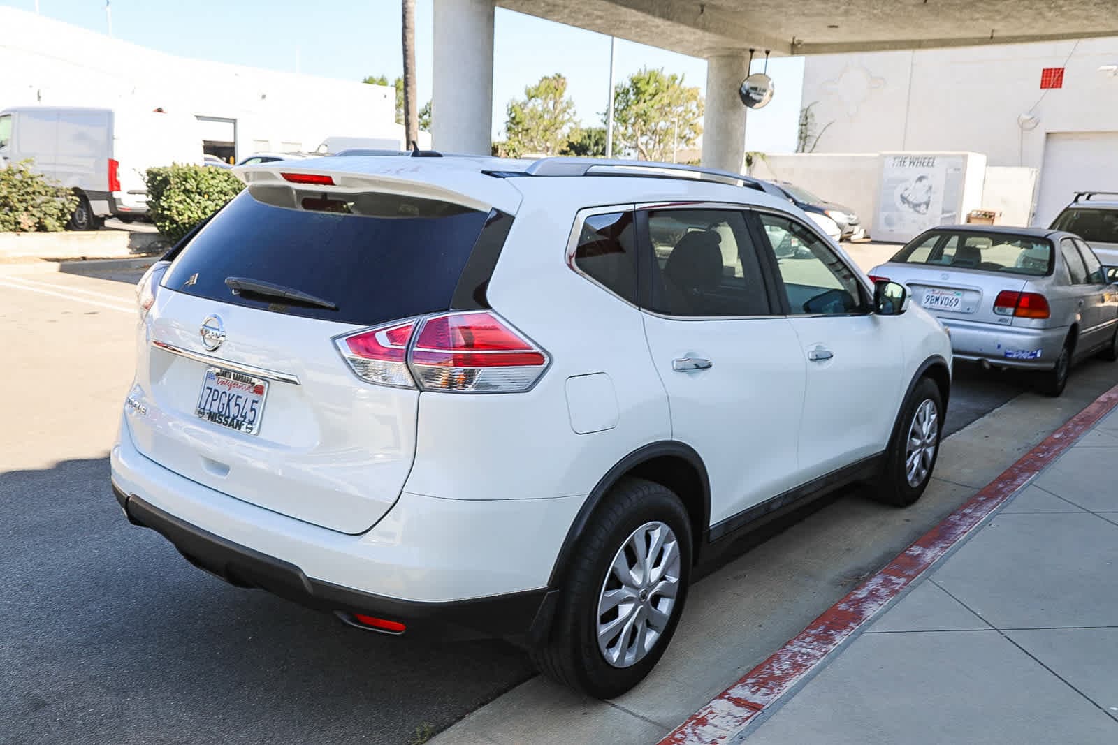 Thumbnail: 2016 Nissan Rogue - 5