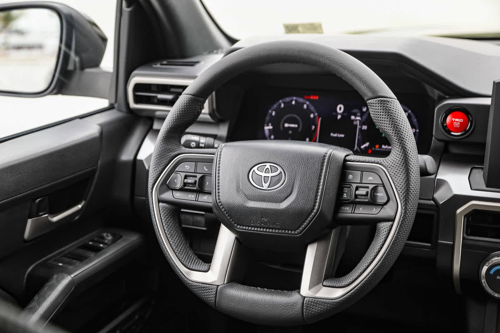 2025 Toyota Tacoma TRD Off-Road 16