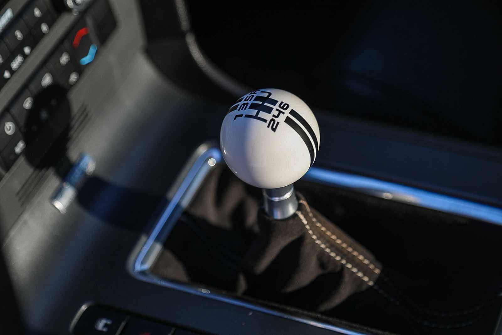 Thumbnail: 2010 Ford Mustang - 20