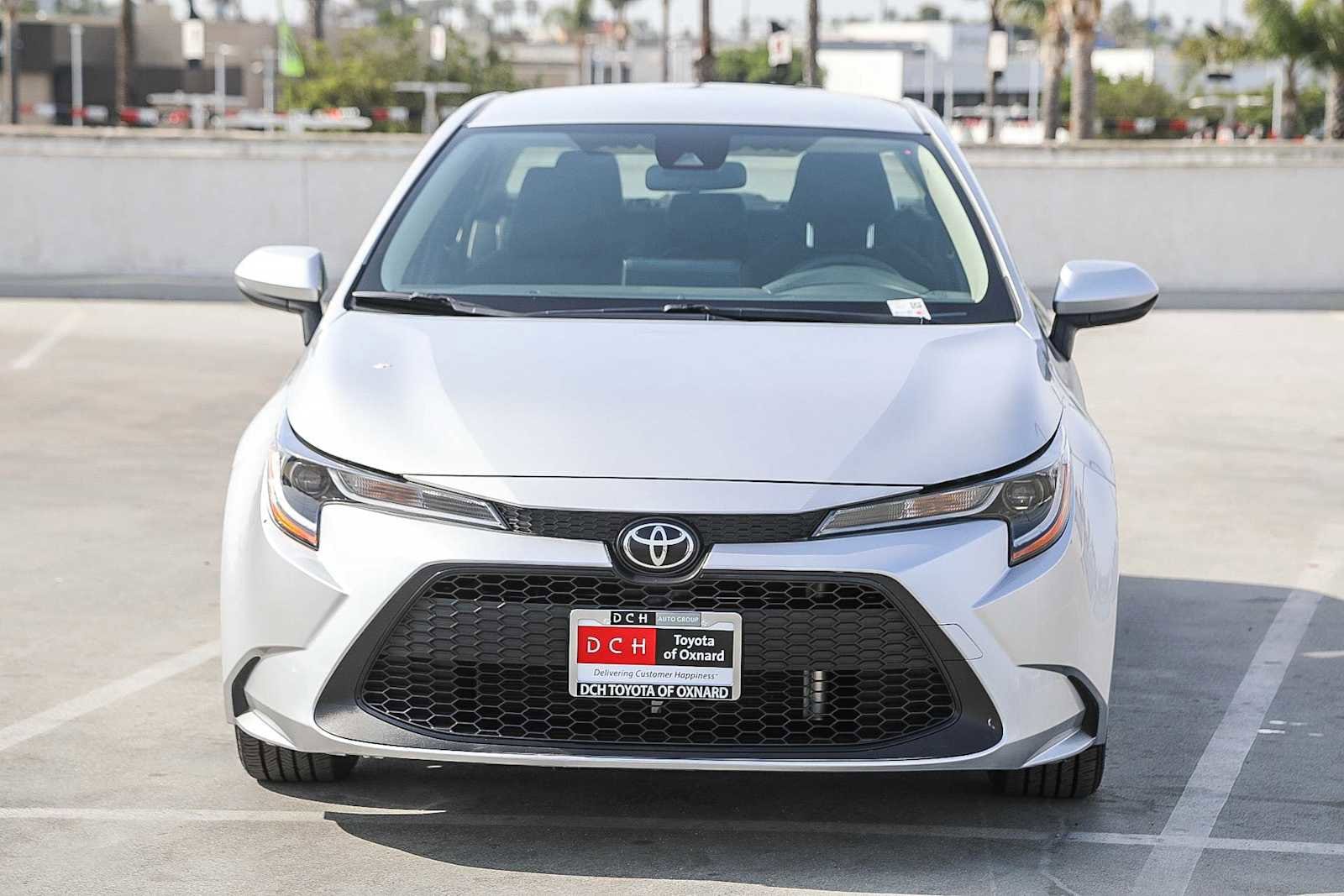 Thumbnail: 2022 Toyota Corolla - 4