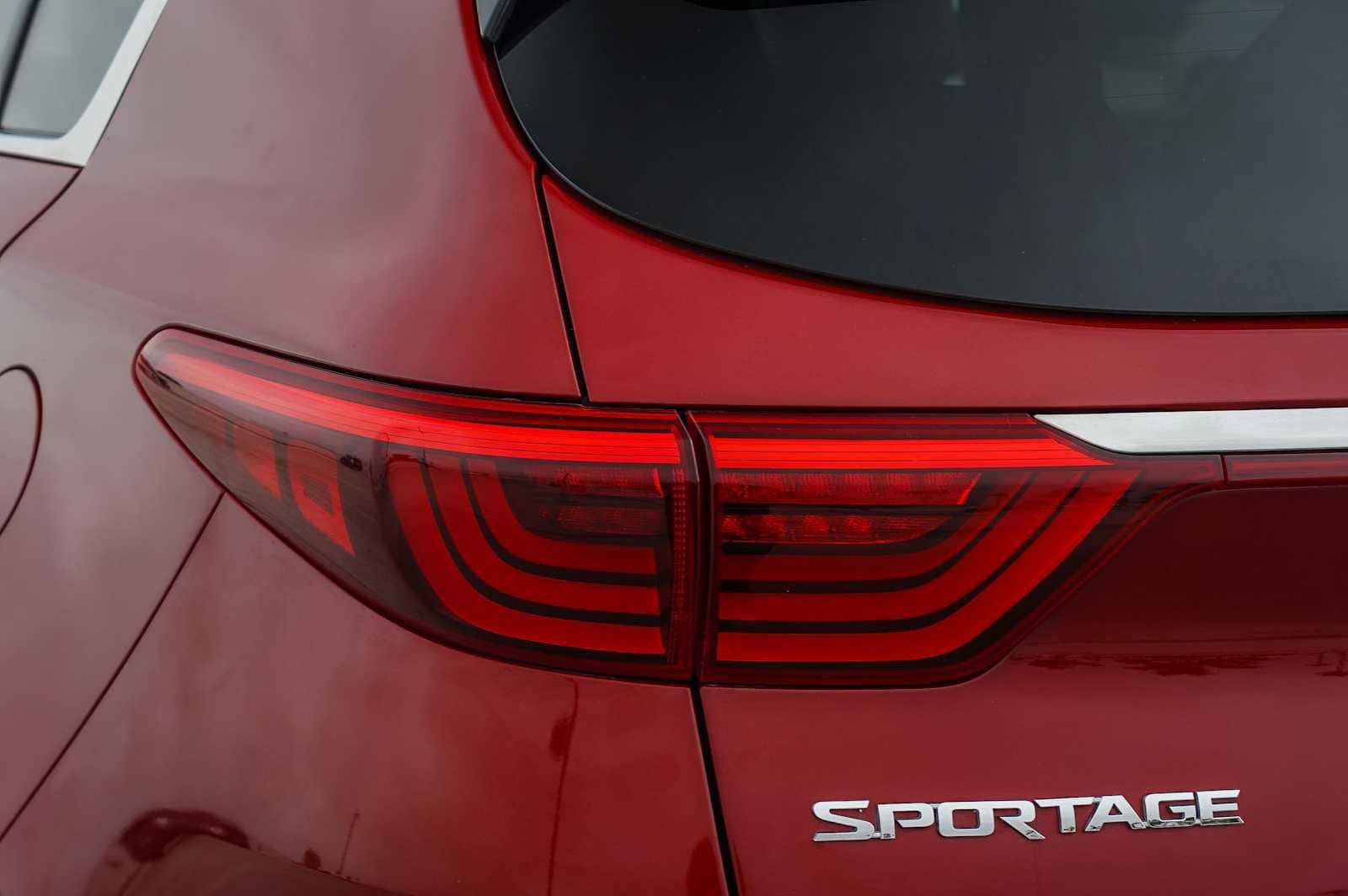 Thumbnail: 2017 Kia Sportage - 7