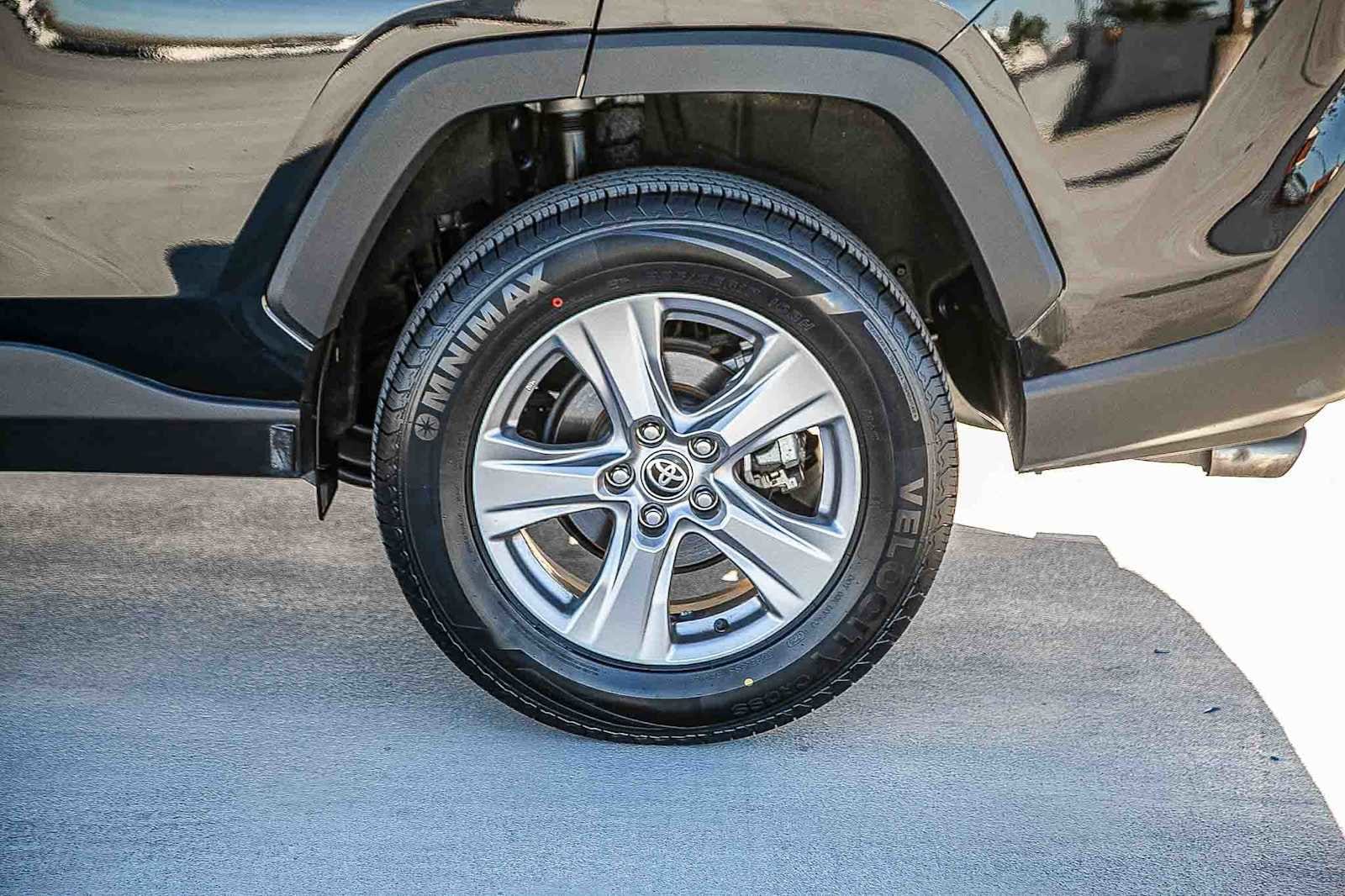 Thumbnail: 2025 Toyota RAV4 - 12