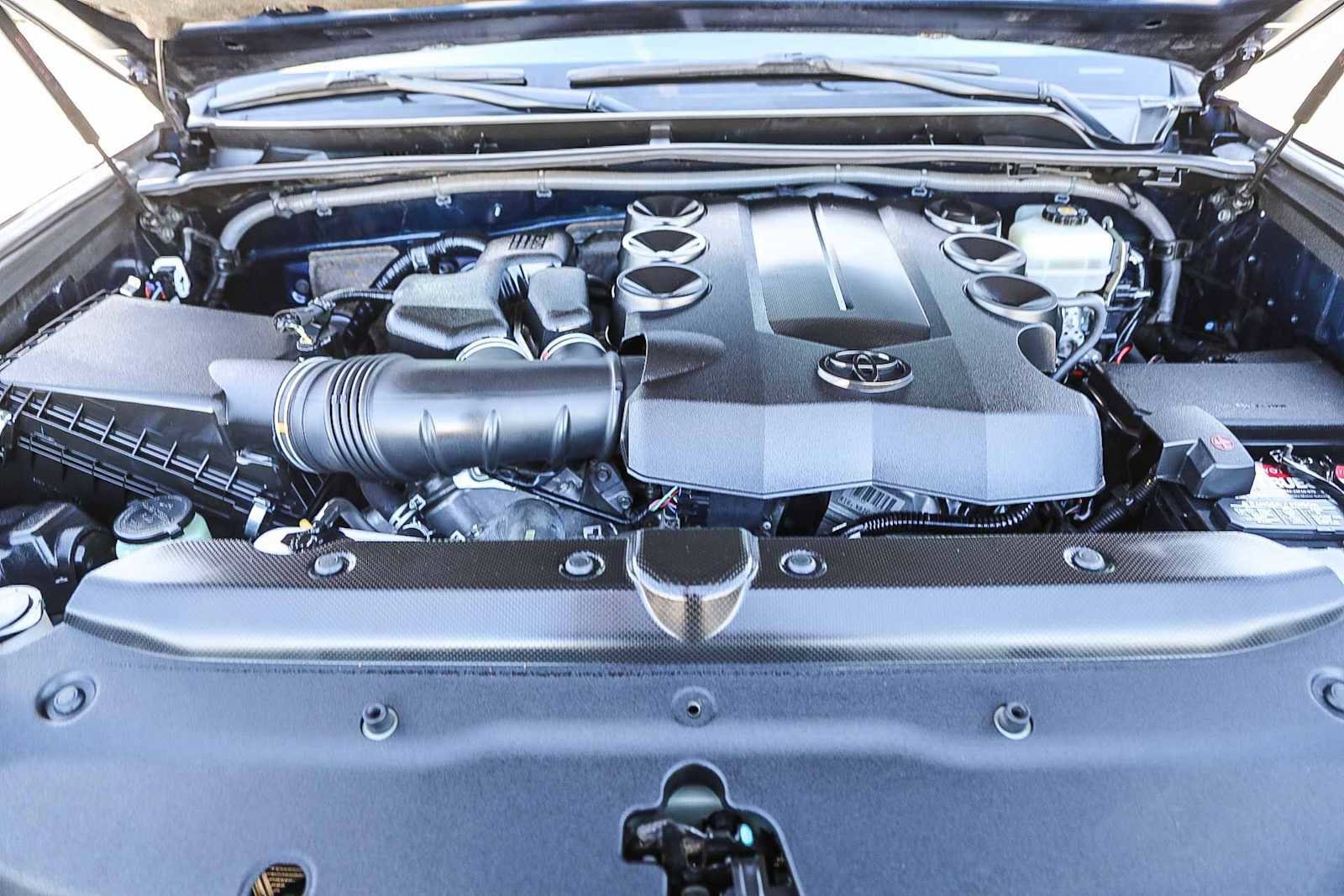 Thumbnail: 2019 Toyota 4Runner - 26