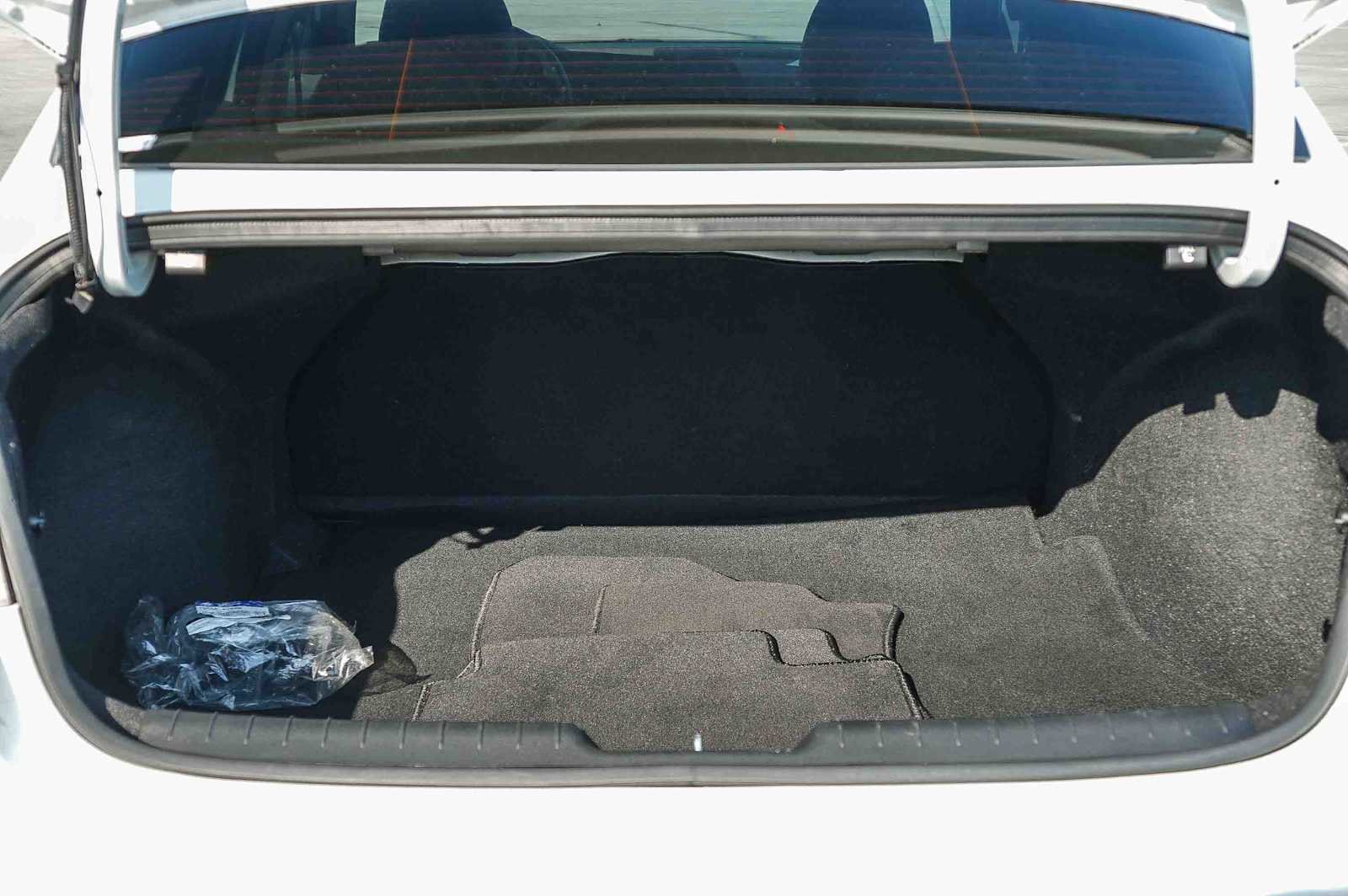 Thumbnail: 2023 Hyundai Elantra - 29