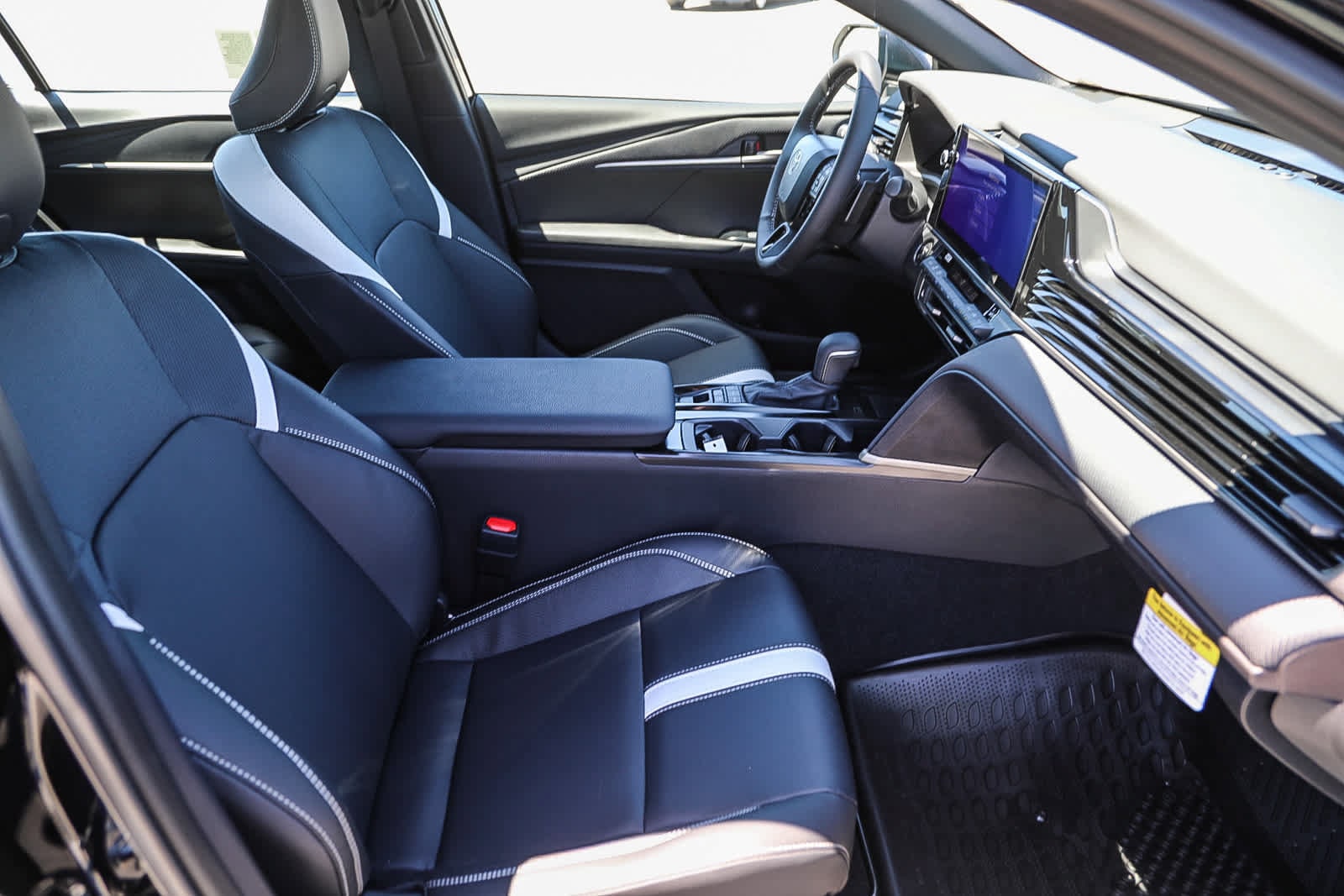 Thumbnail: 2026 Toyota Camry - 18