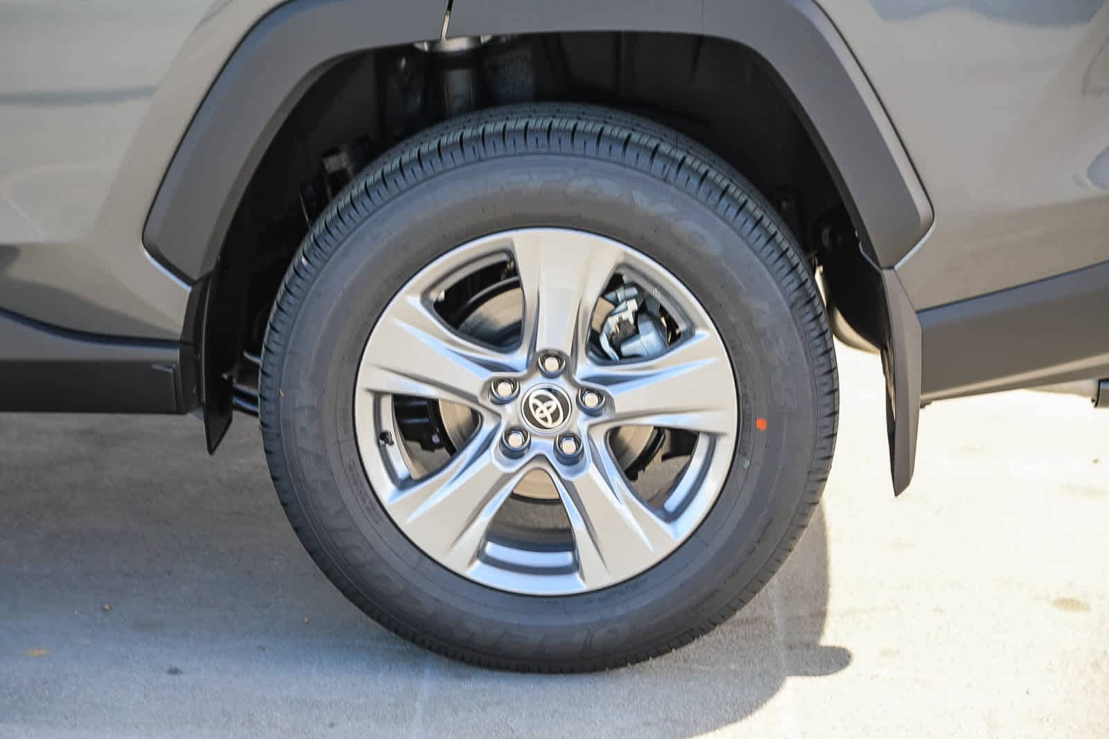 Thumbnail: 2025 Toyota RAV4 - 11