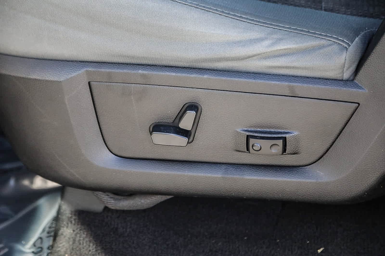 Thumbnail: 2015 RAM 1500 - 19