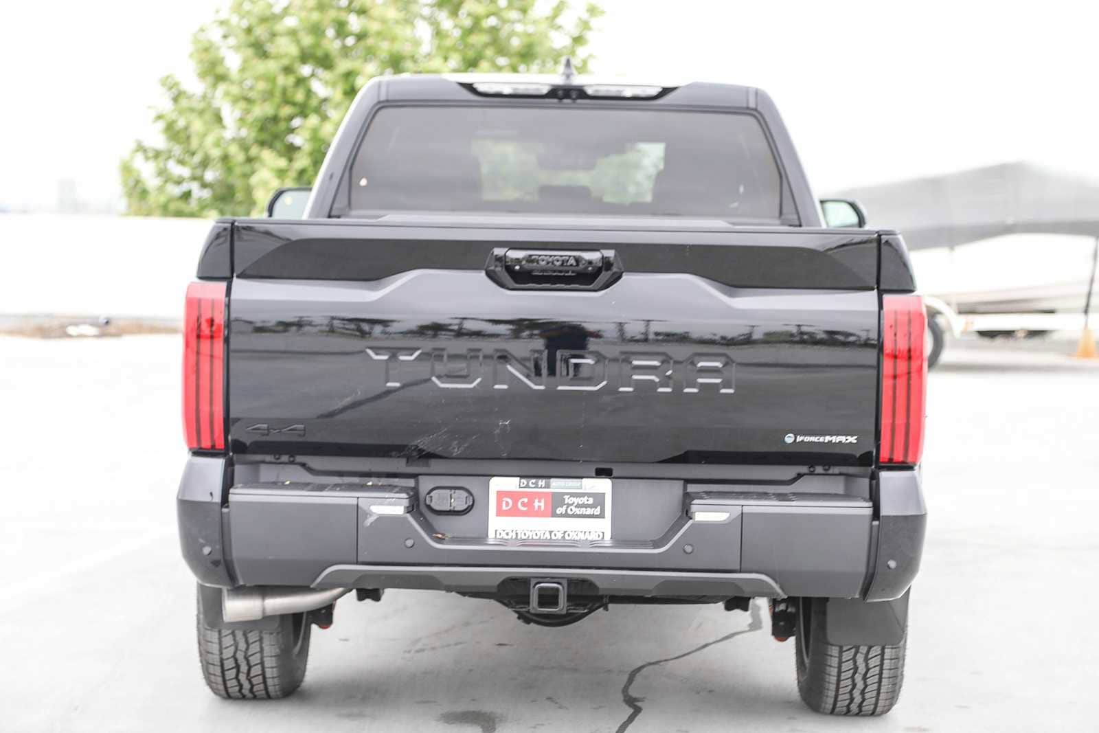 Thumbnail: 2025 Toyota Tundra - 6