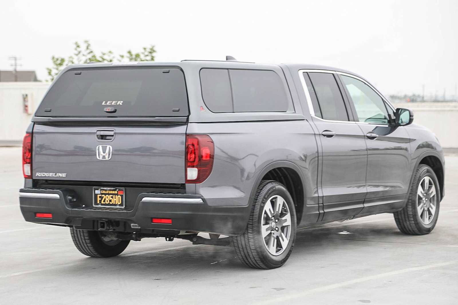 2017 Honda Ridgeline RTL photo 4