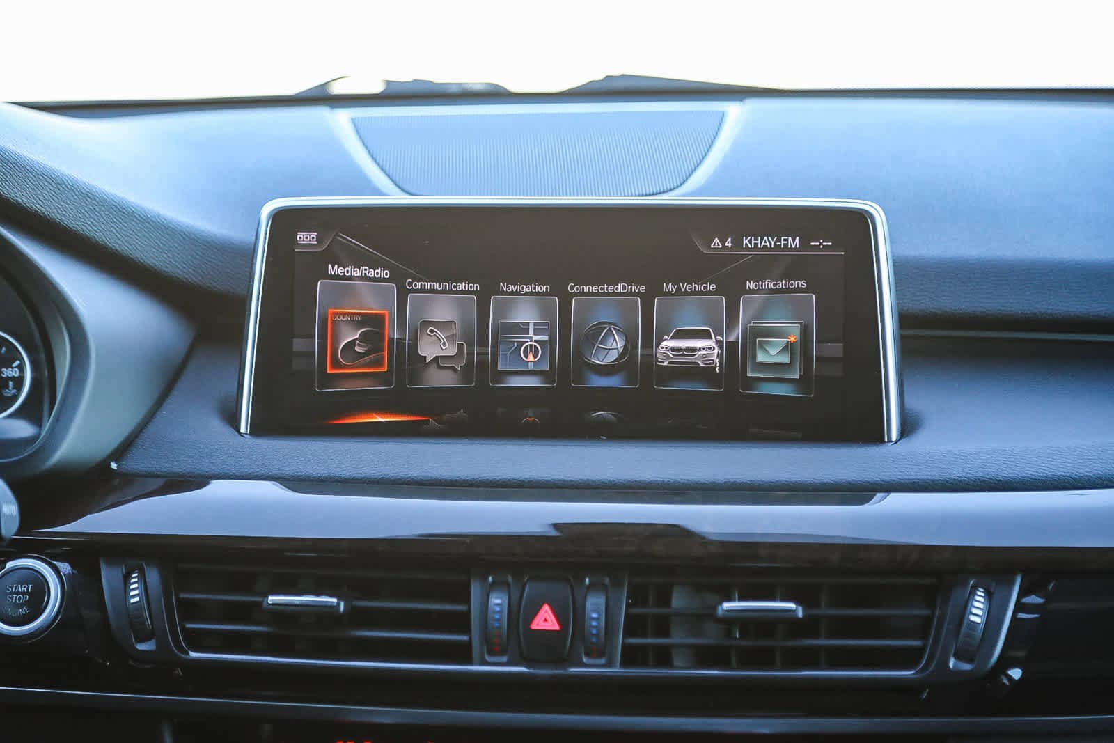 Thumbnail: 2017 BMW X5 - 14