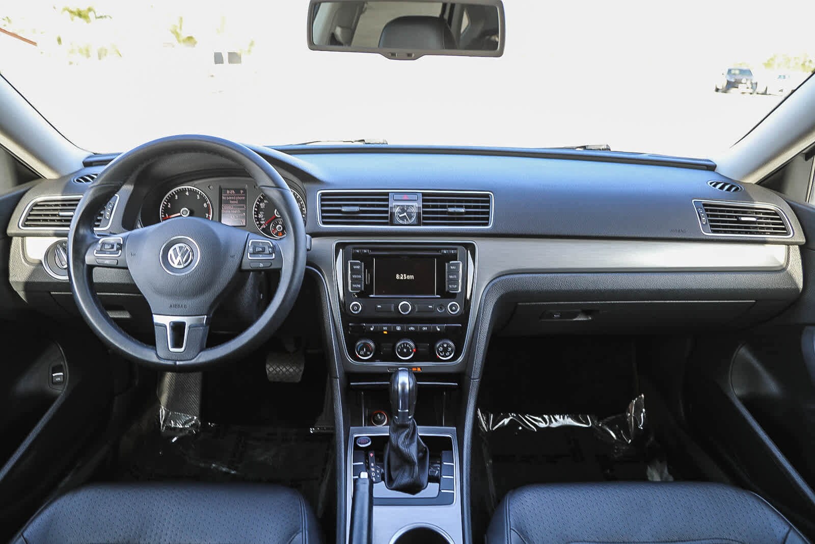 Thumbnail: 2014 Volkswagen Passat - 12