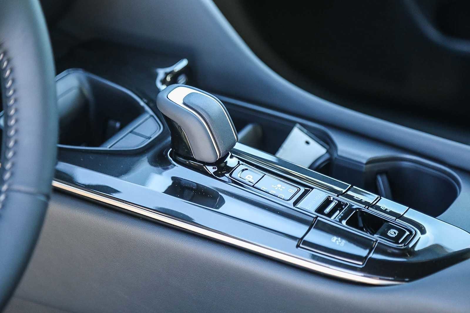 Thumbnail: 2026 Toyota Crown - 23