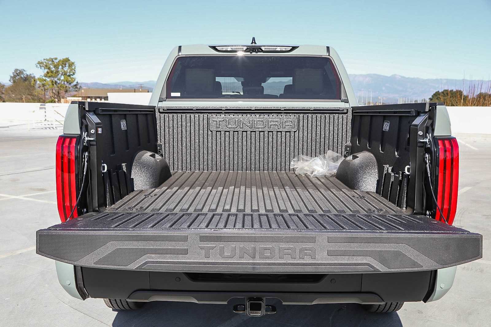 Thumbnail: 2026 Toyota Tundra - 12