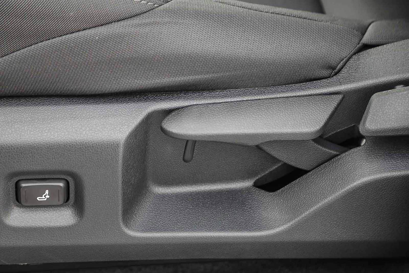 Thumbnail: 2025 Toyota Tacoma - 17