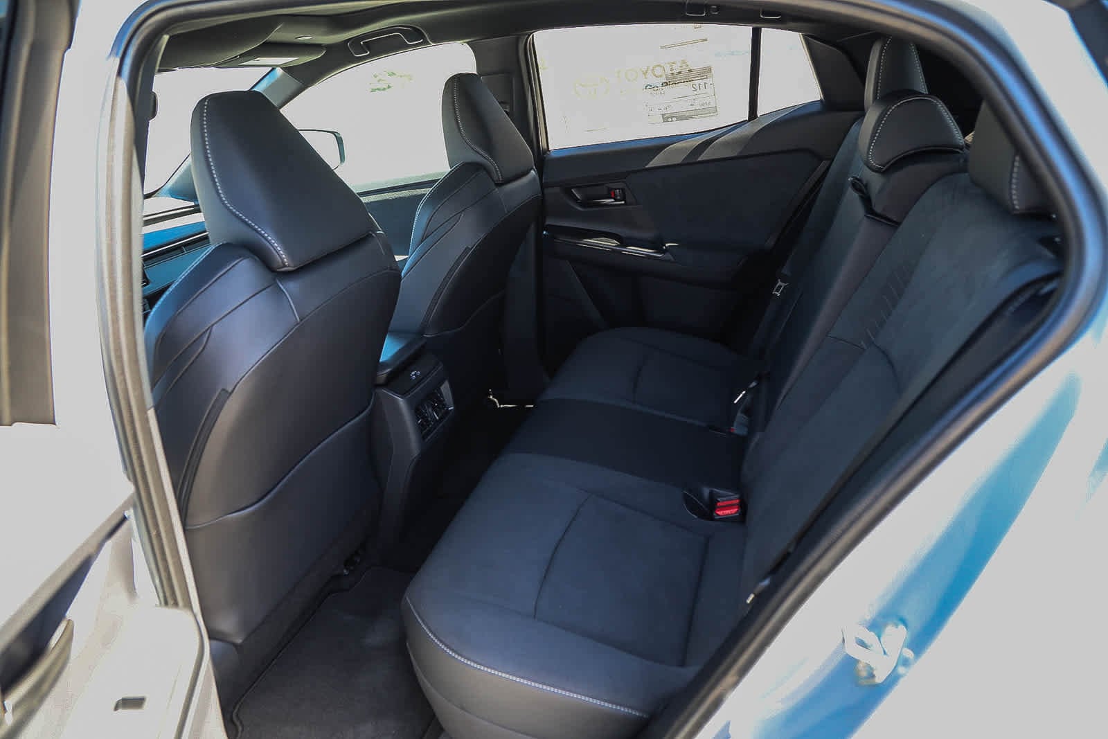 Thumbnail: 2026 Toyota C-HR - 20