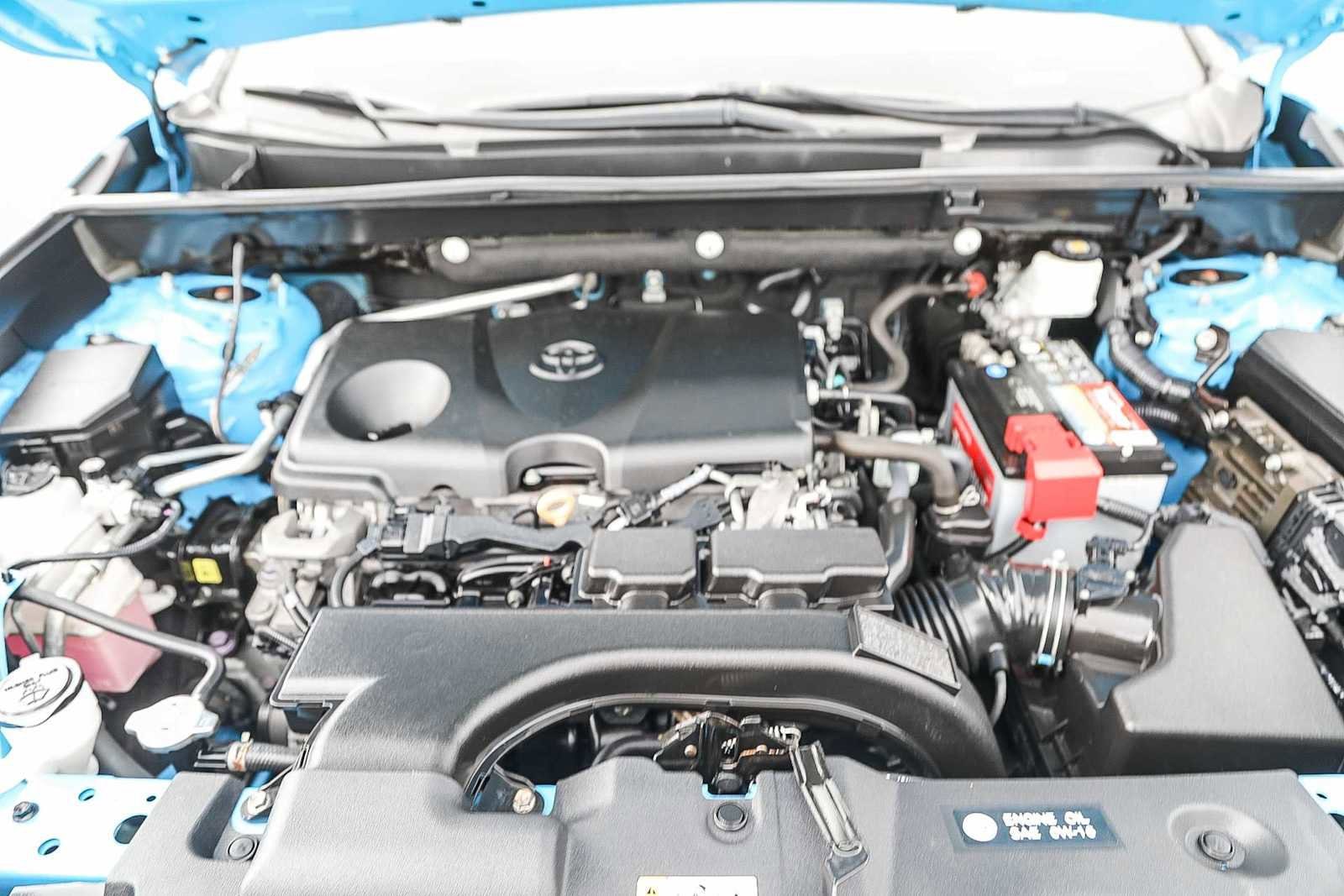 Thumbnail: 2019 Toyota RAV4 - 23