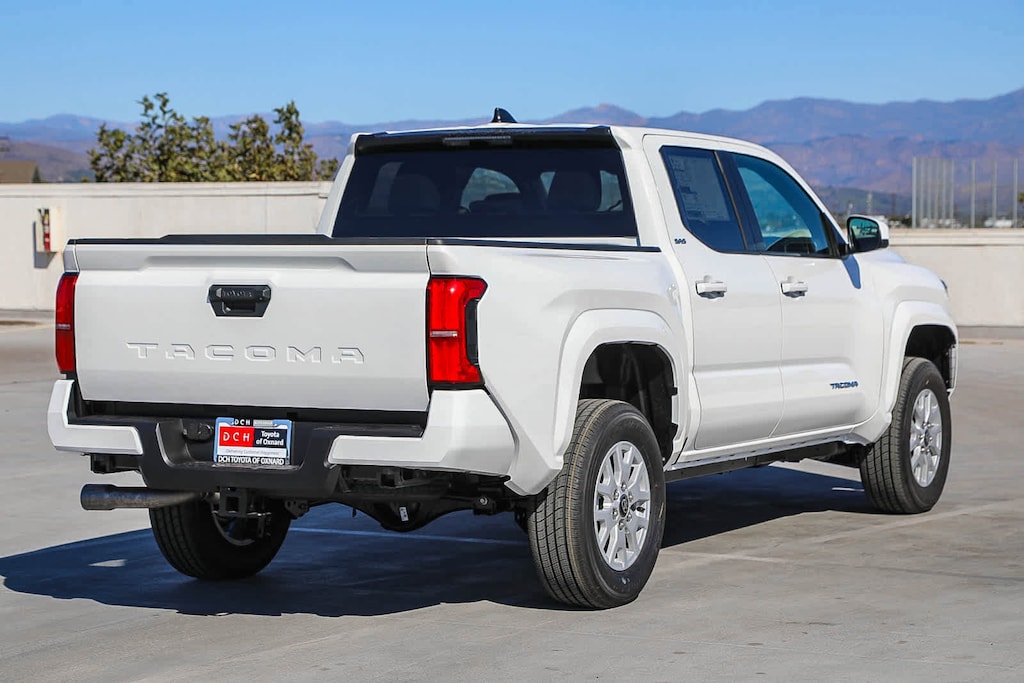 New 2025 Toyota Tacoma SR5 4X2 DOUBLE CAB