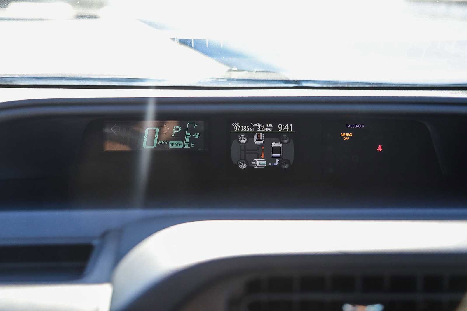 Thumbnail: 2012 Toyota Prius c - 21