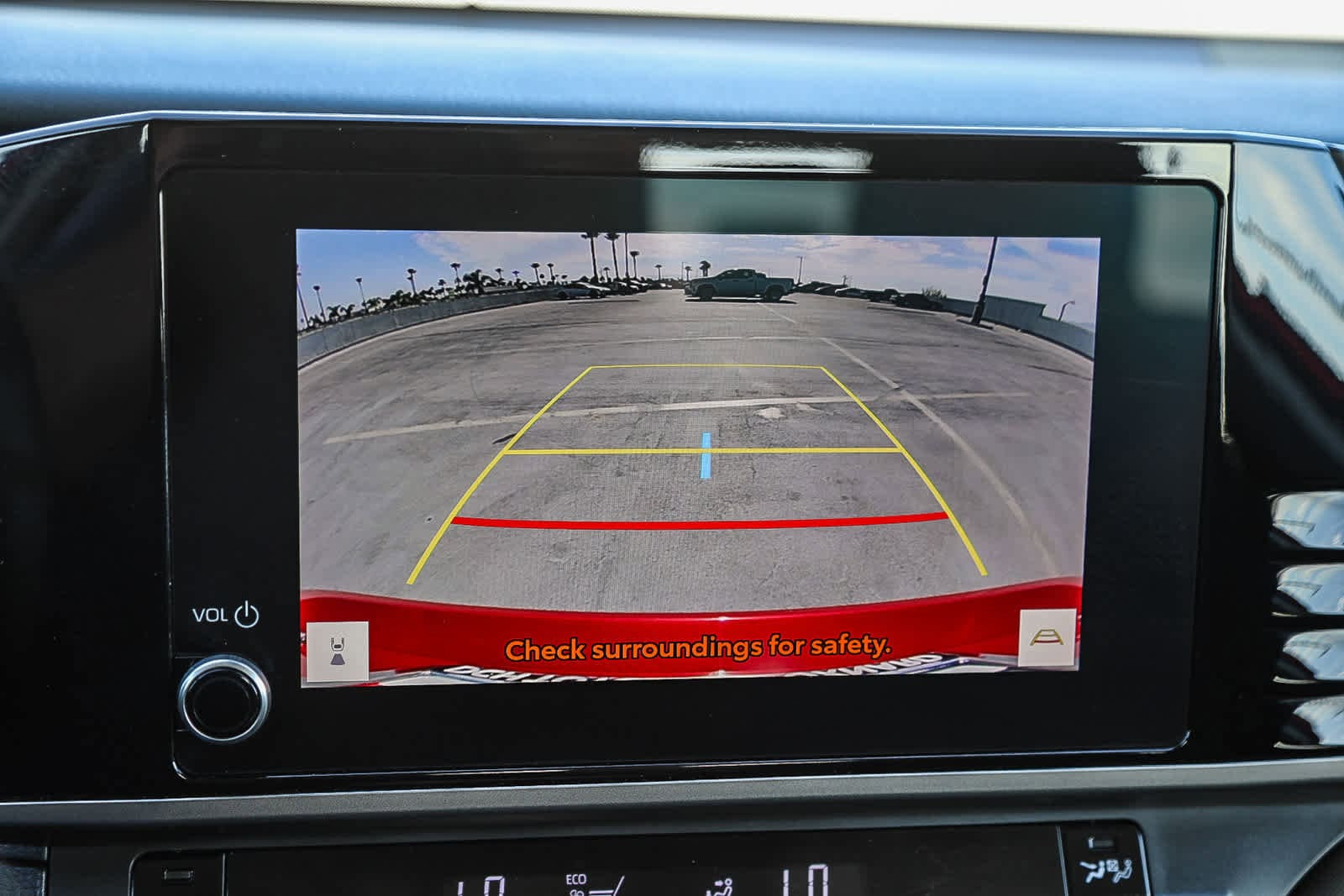 Thumbnail: 2025 Toyota Camry - 24