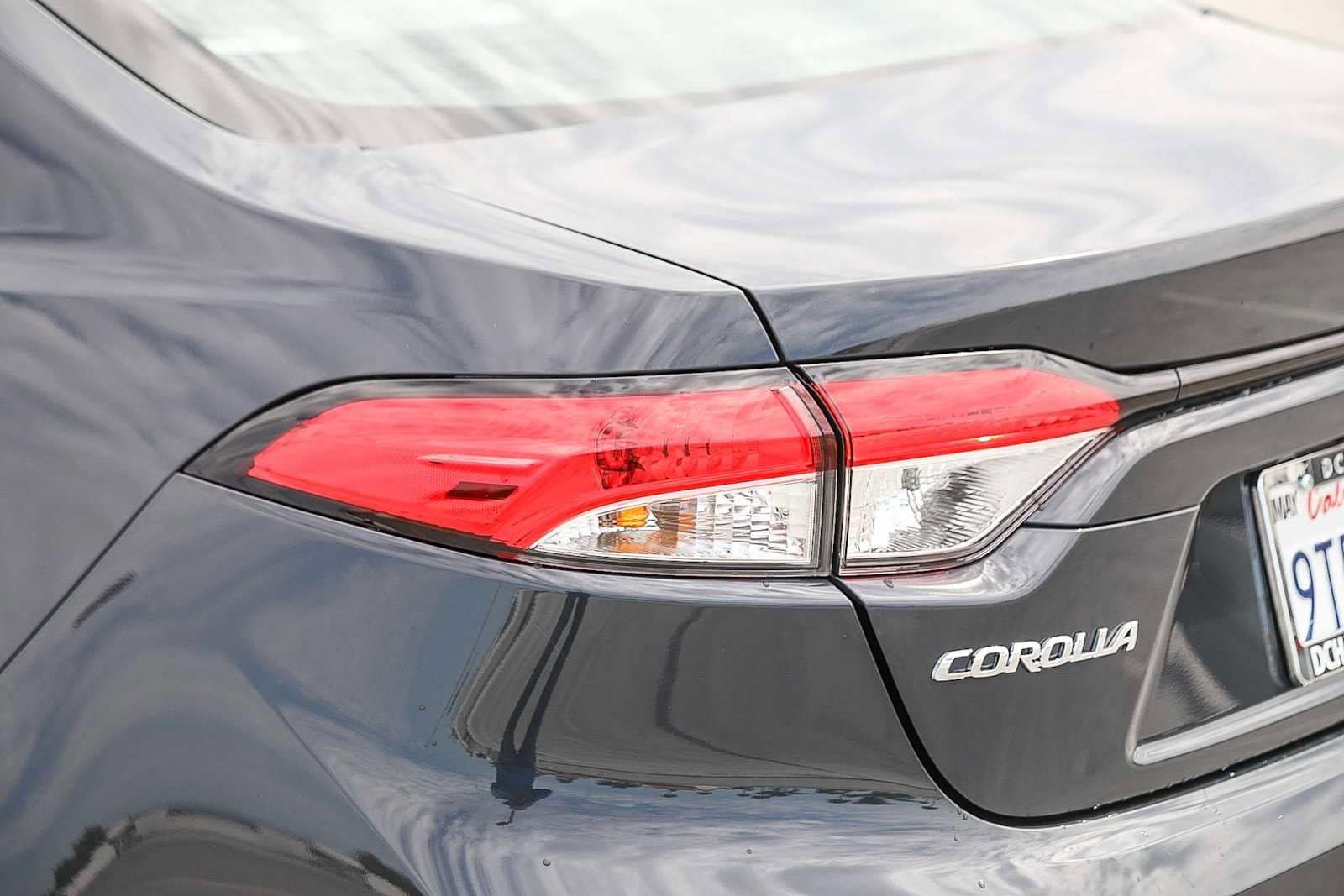 Thumbnail: 2025 Toyota Corolla - 9