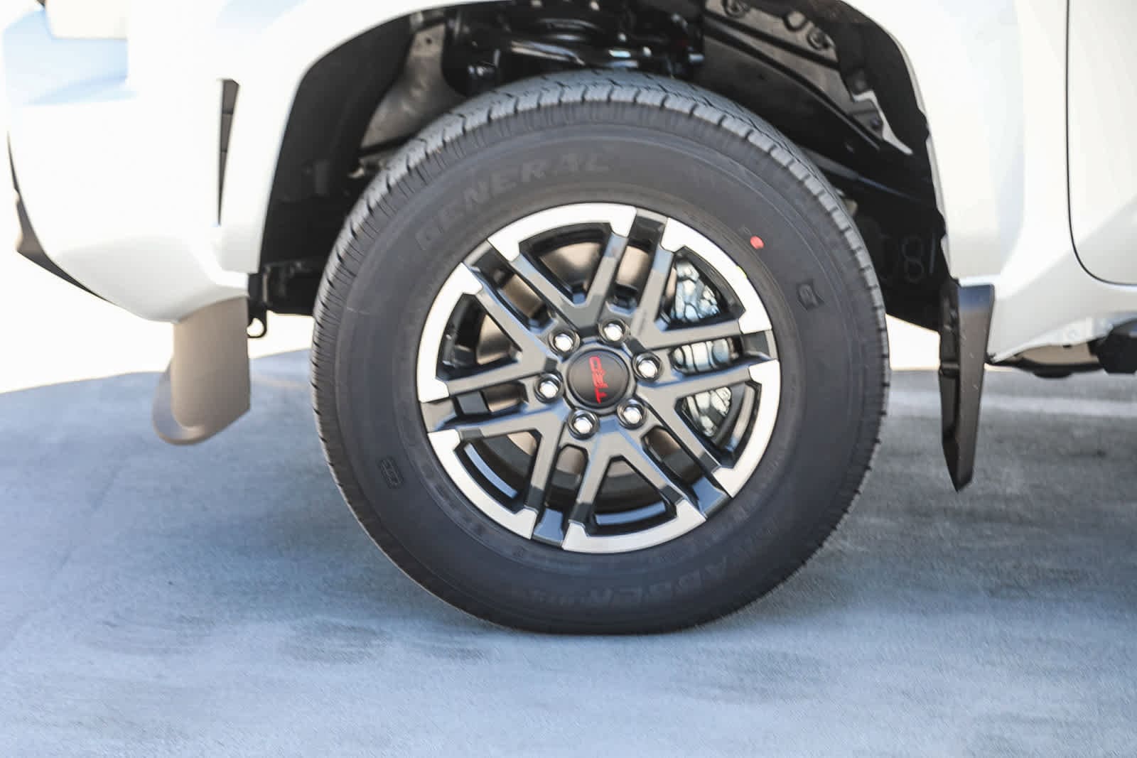 Thumbnail: 2025 Toyota Tacoma - 9