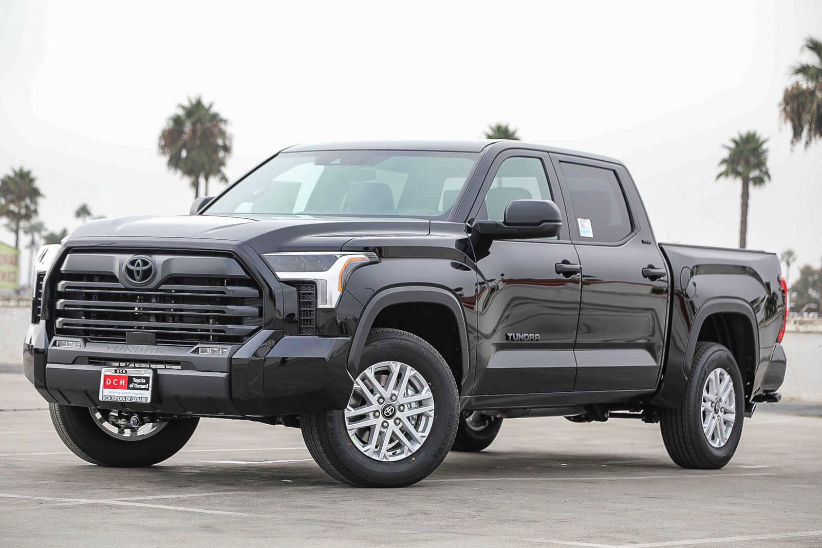 2025 Toyota Tundra SR5 -
                Oxnard, CA