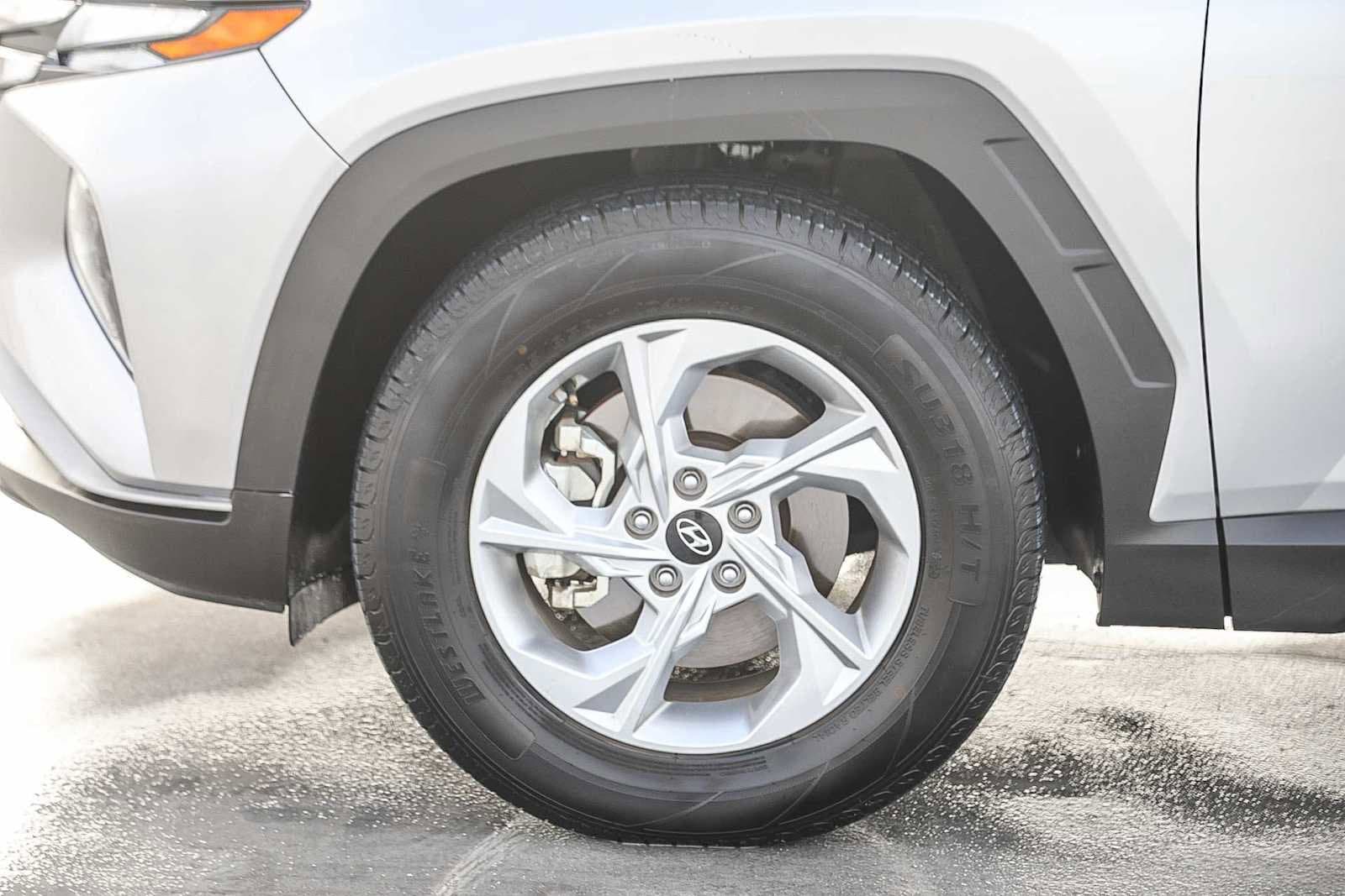 Thumbnail: 2024 Hyundai Tucson - 10