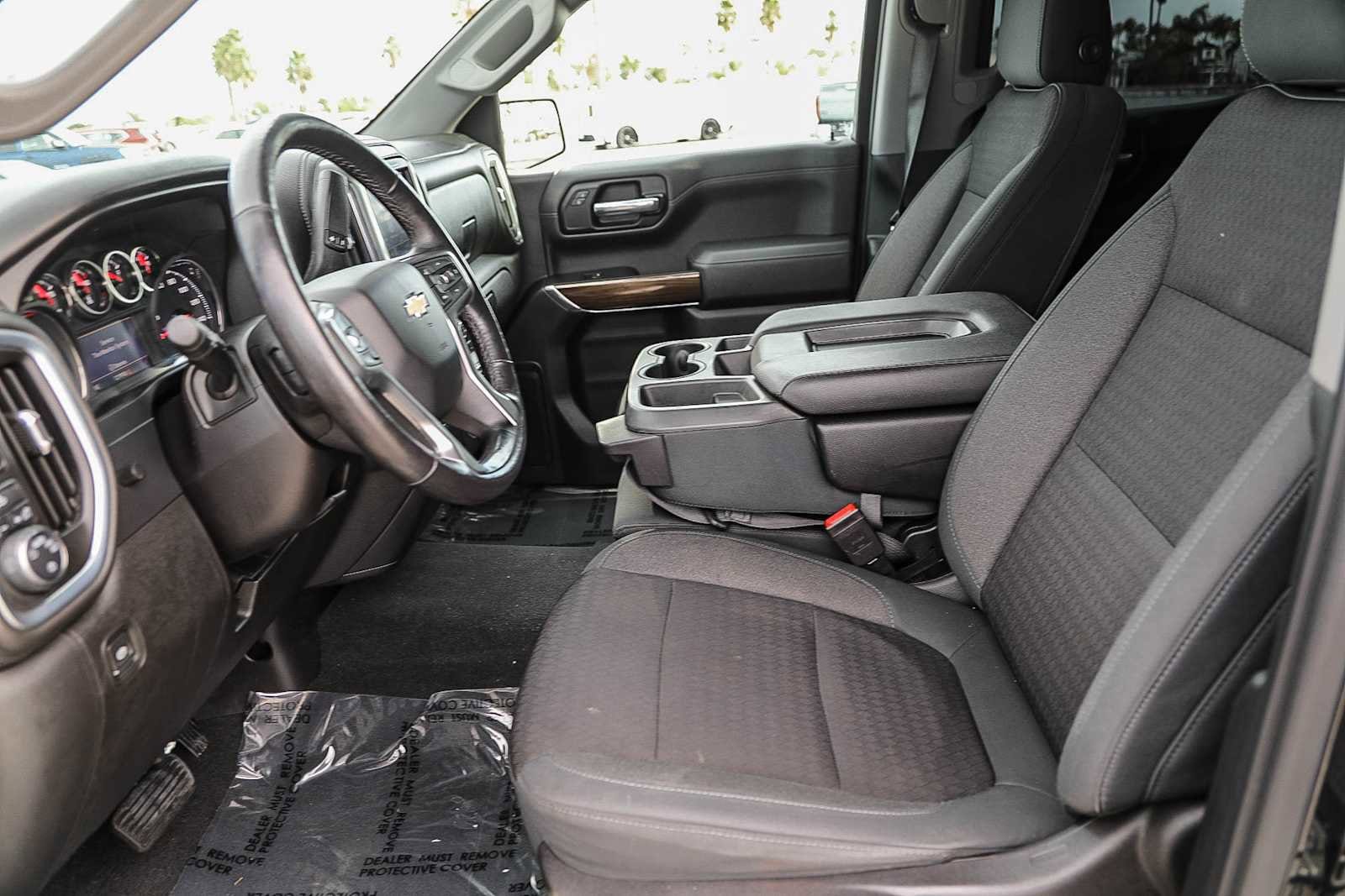 Thumbnail: 2019 Chevrolet Silverado 1500 - 17