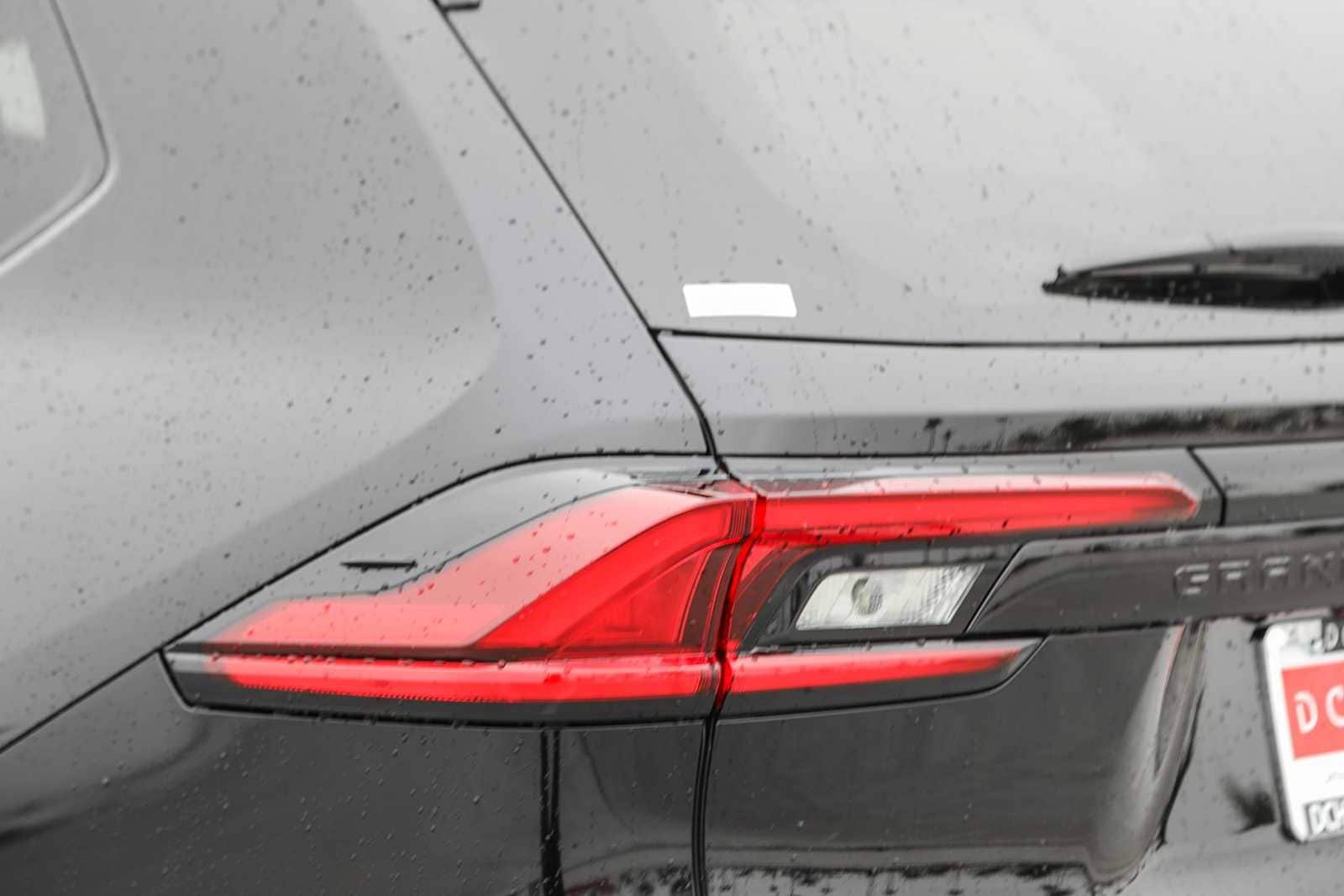 2025 Toyota Grand Highlander Limited 8
