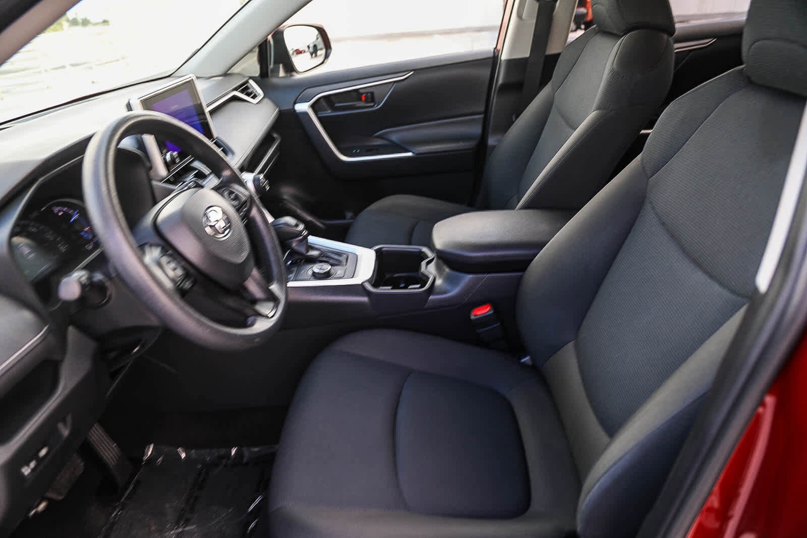 Thumbnail: 2024 Toyota RAV4 - 18