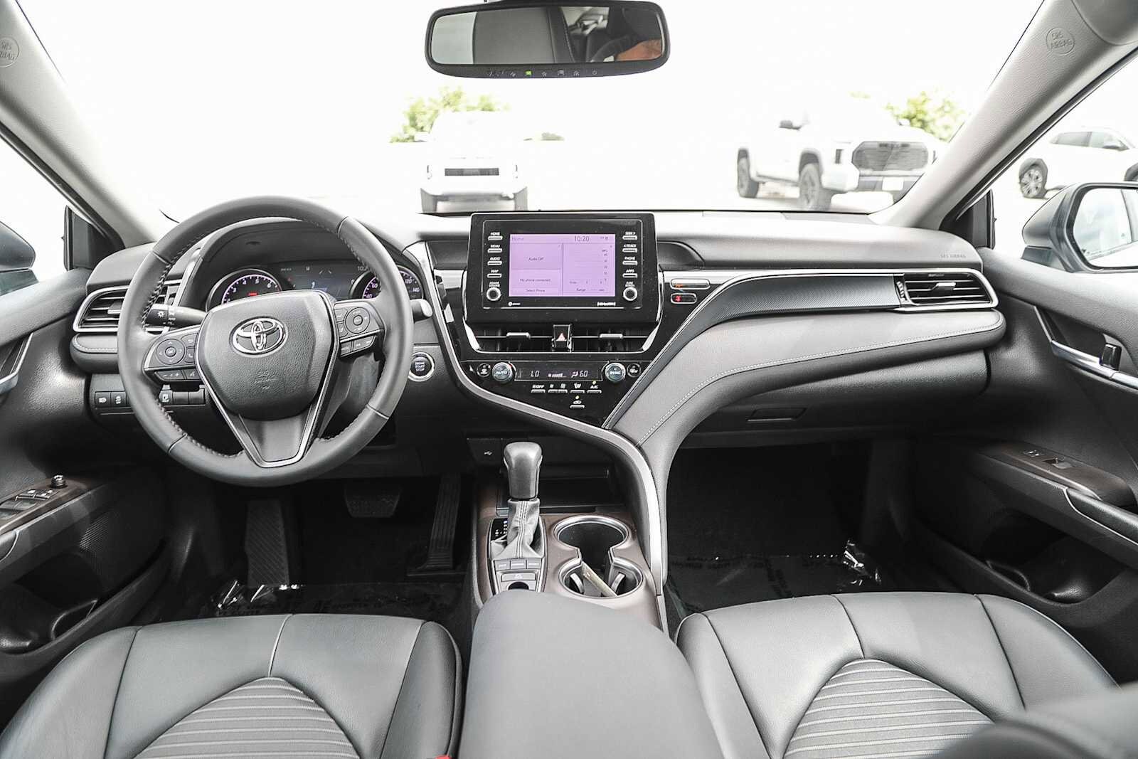 Thumbnail: 2023 Toyota Camry - 13
