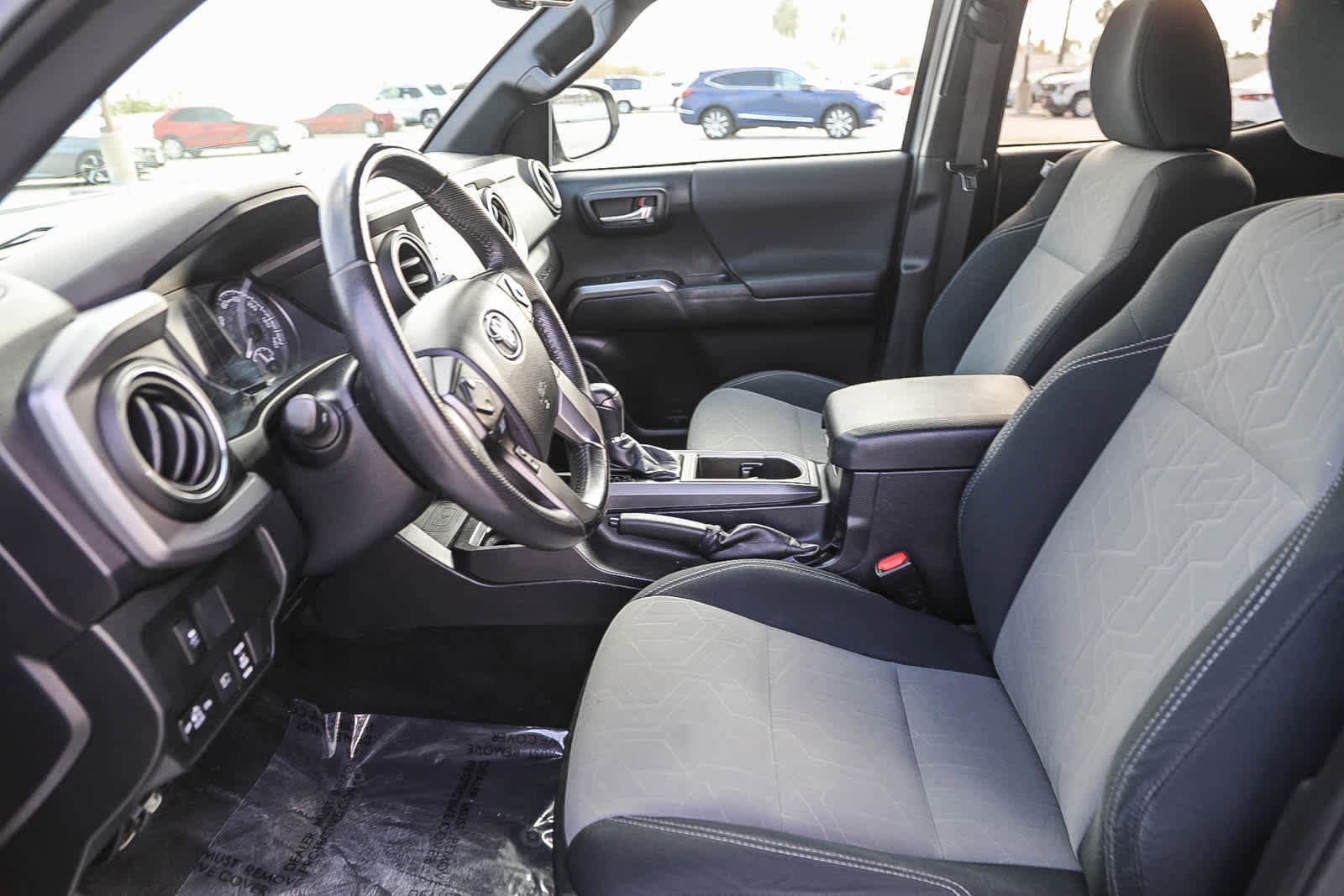 Thumbnail: 2021 Toyota Tacoma - 16