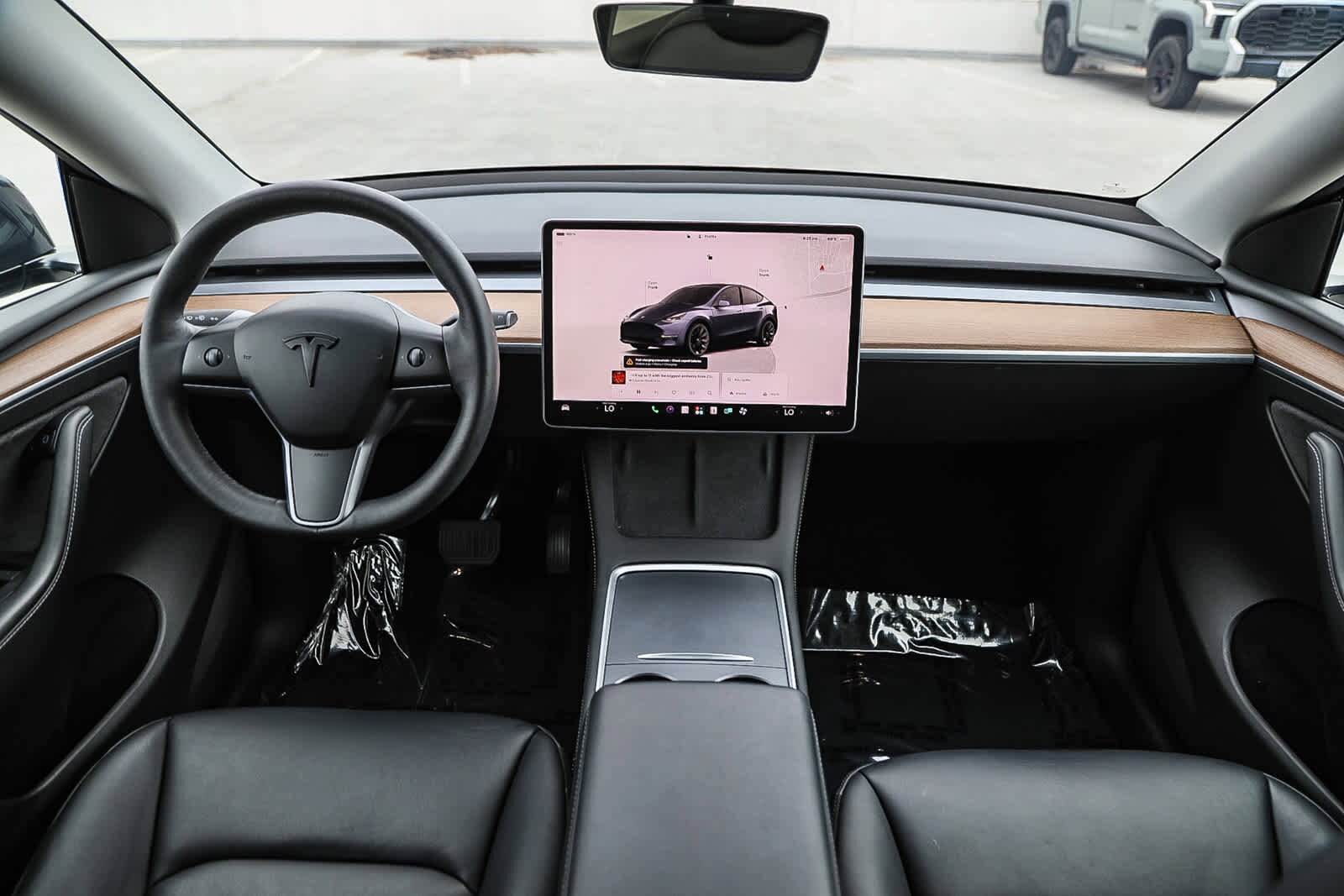 Thumbnail: 2023 Tesla Model Y - 11