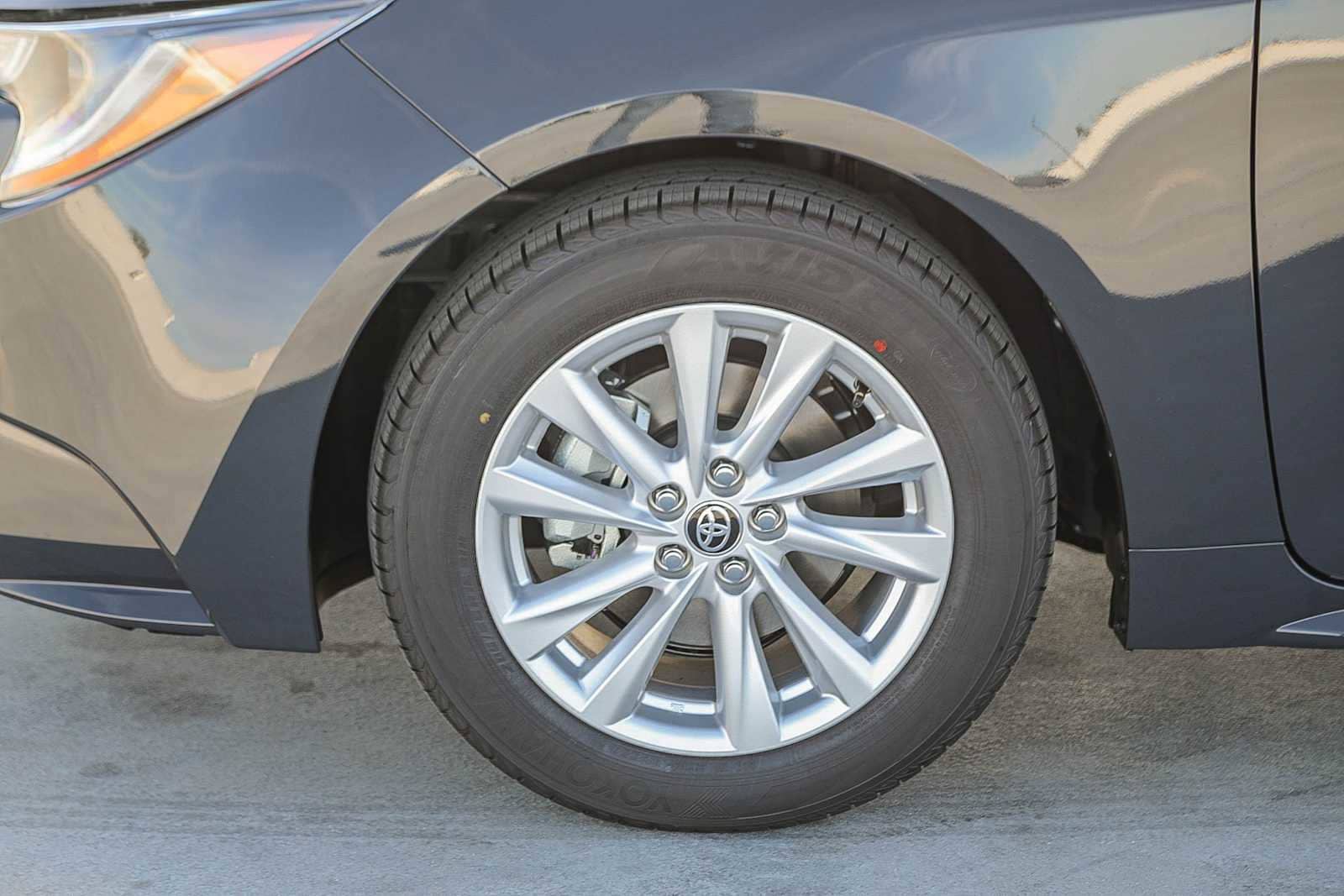 Thumbnail: 2026 Toyota Corolla - 10