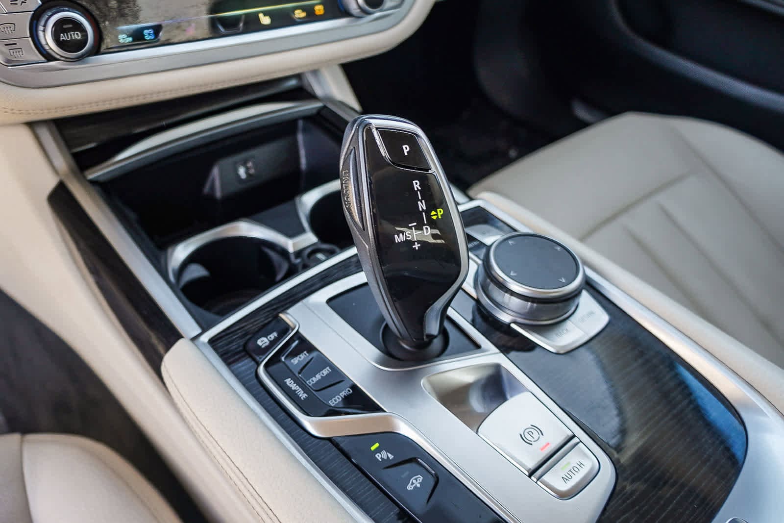 Thumbnail: 2019 BMW 7 Series - 23