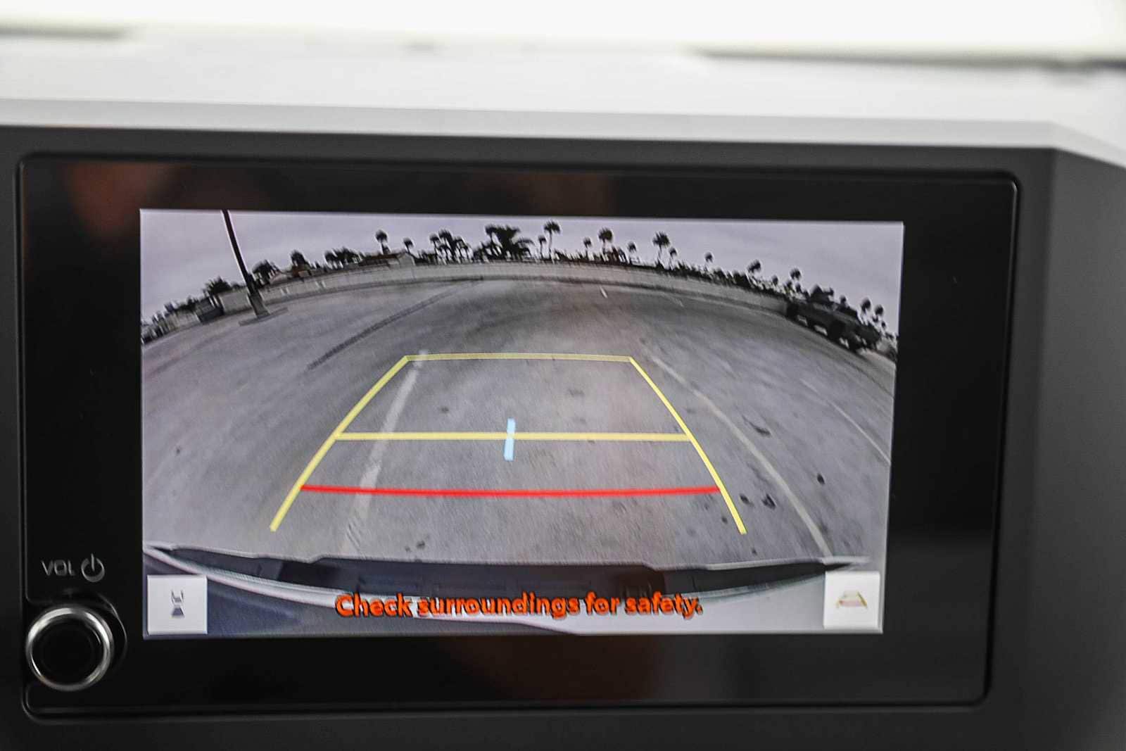 Thumbnail: 2025 Toyota Tacoma - 24