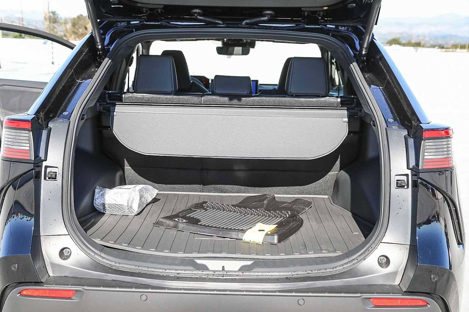 Thumbnail: 2026 Toyota bZ - 12