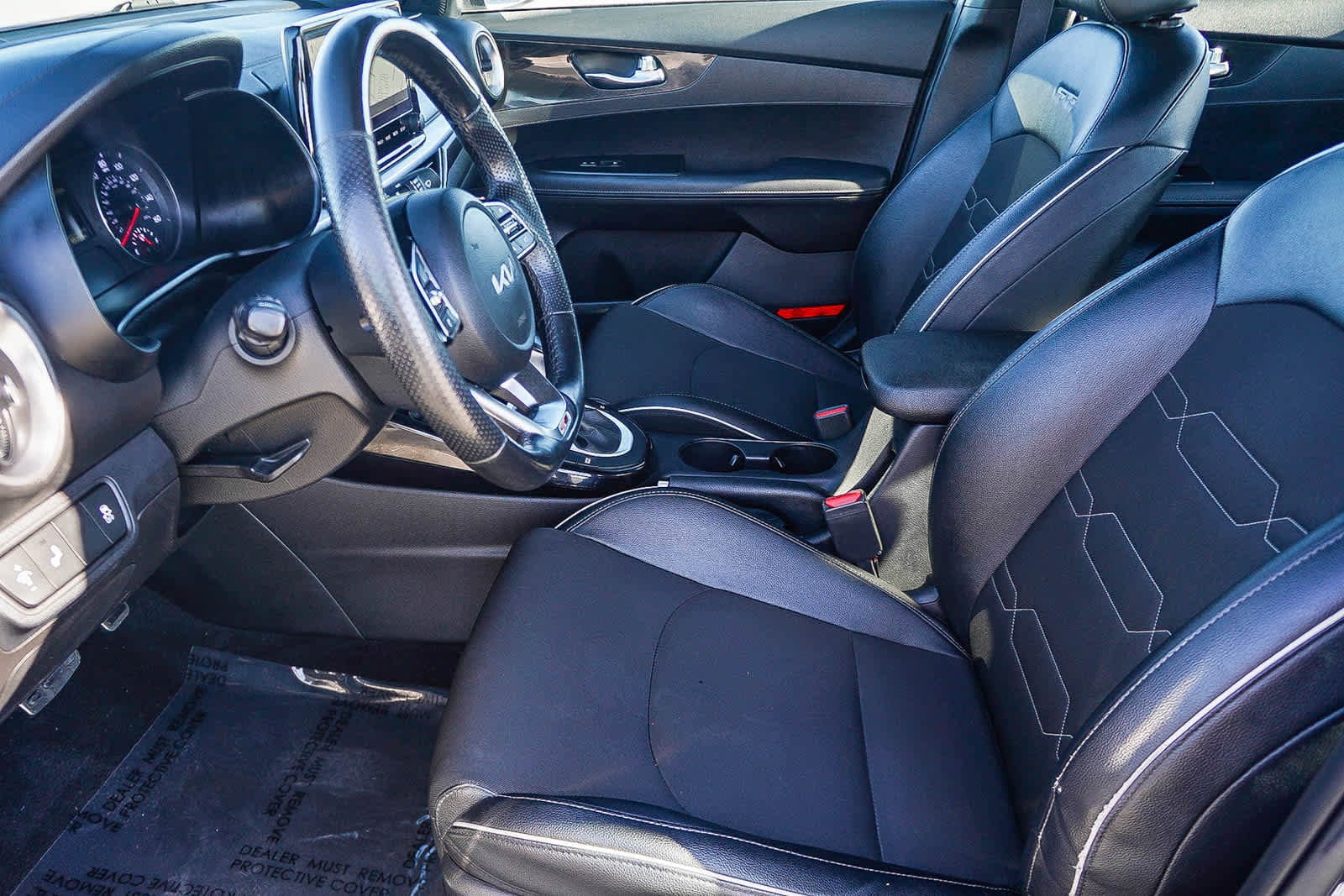 Thumbnail: 2022 Kia Forte - 20