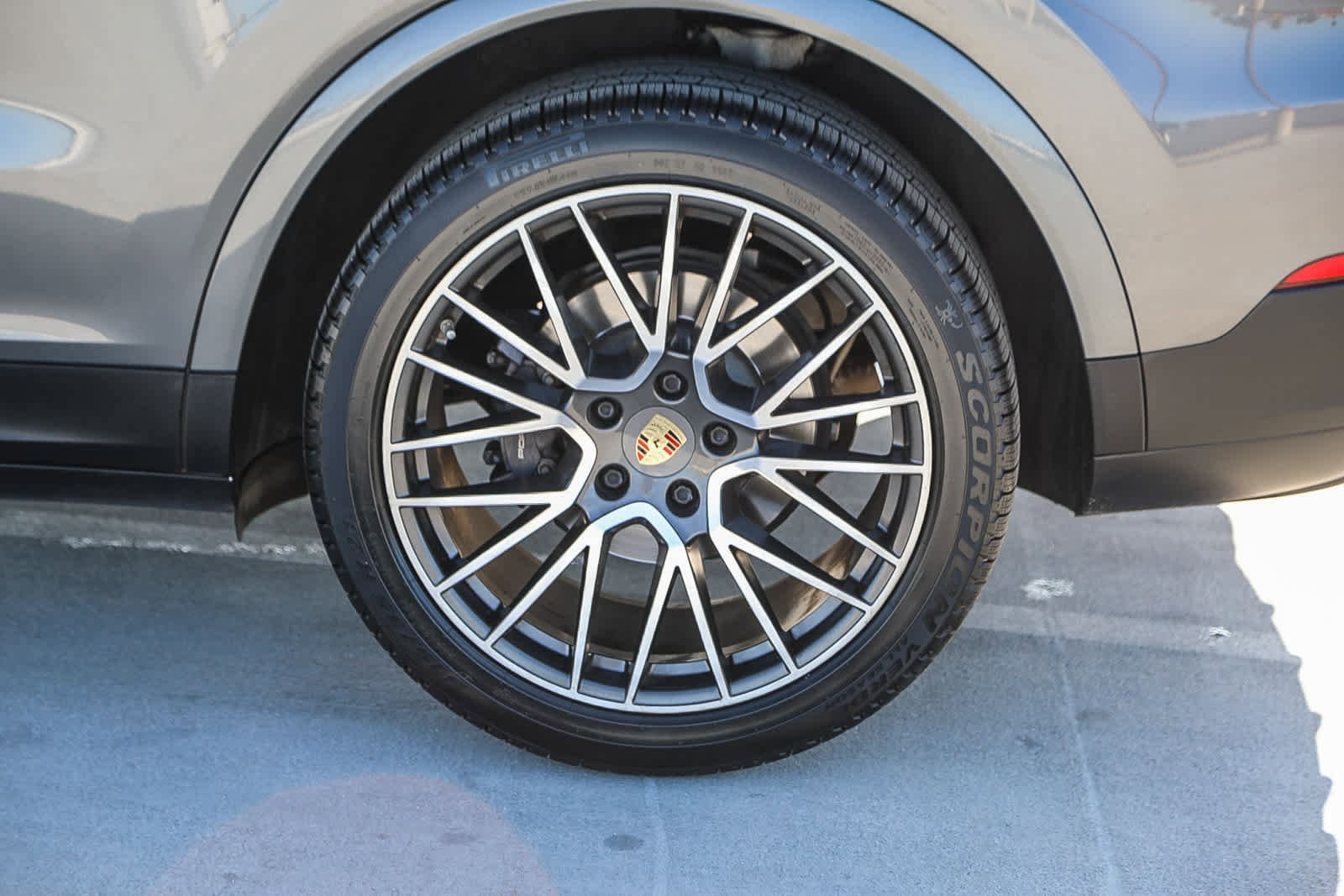 Thumbnail: 2019 Porsche Cayenne - 11