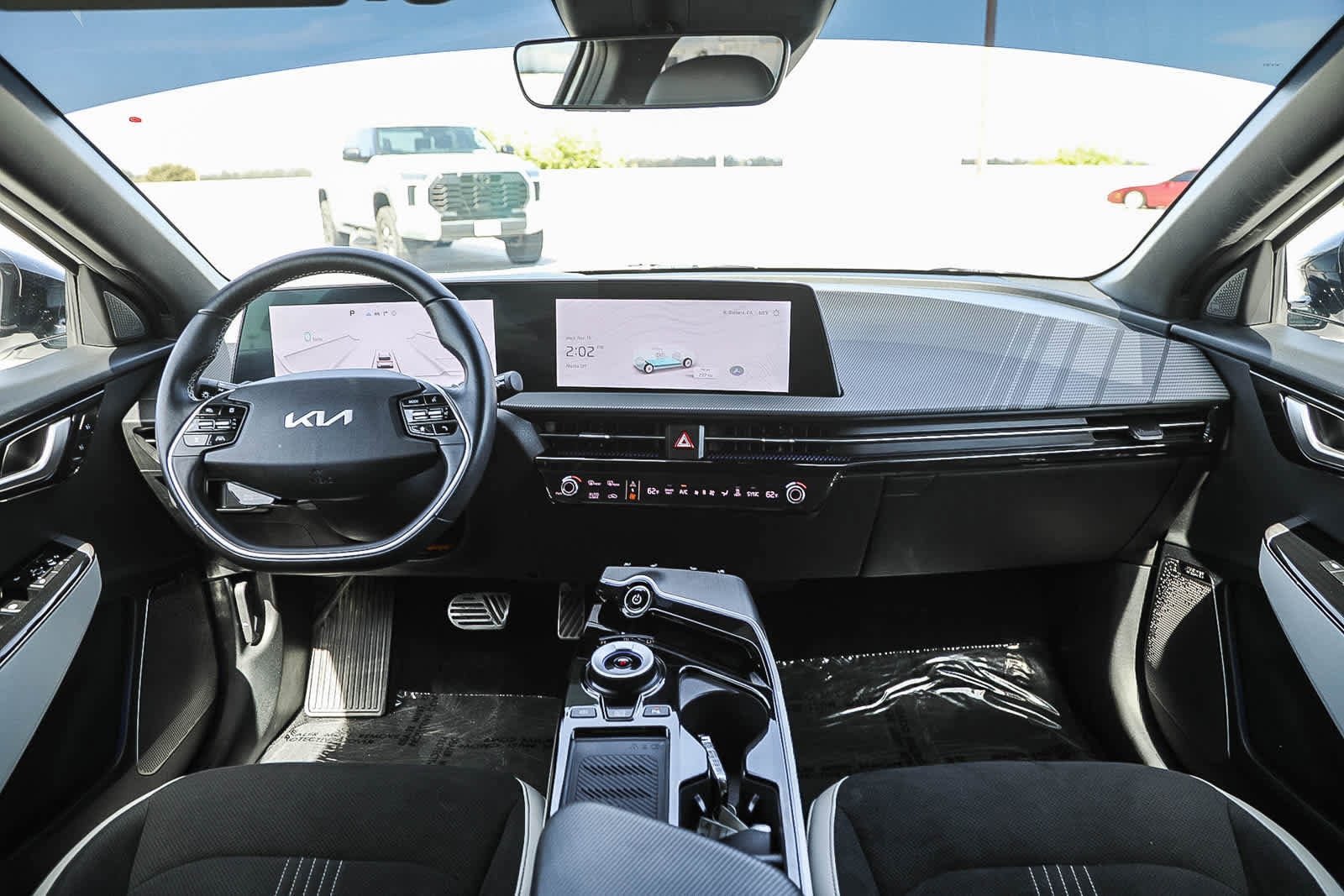 Thumbnail: 2024 Kia EV6 - 12