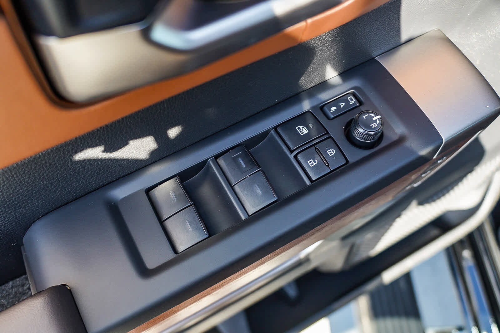 Thumbnail: 2026 Toyota Tundra - 27