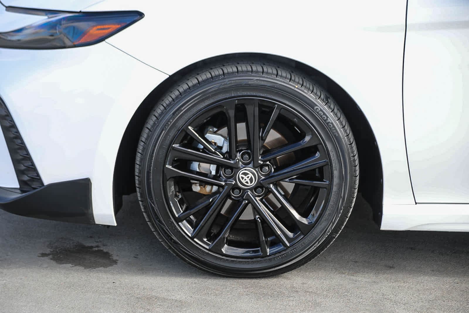 Thumbnail: 2025 Toyota Camry - 10