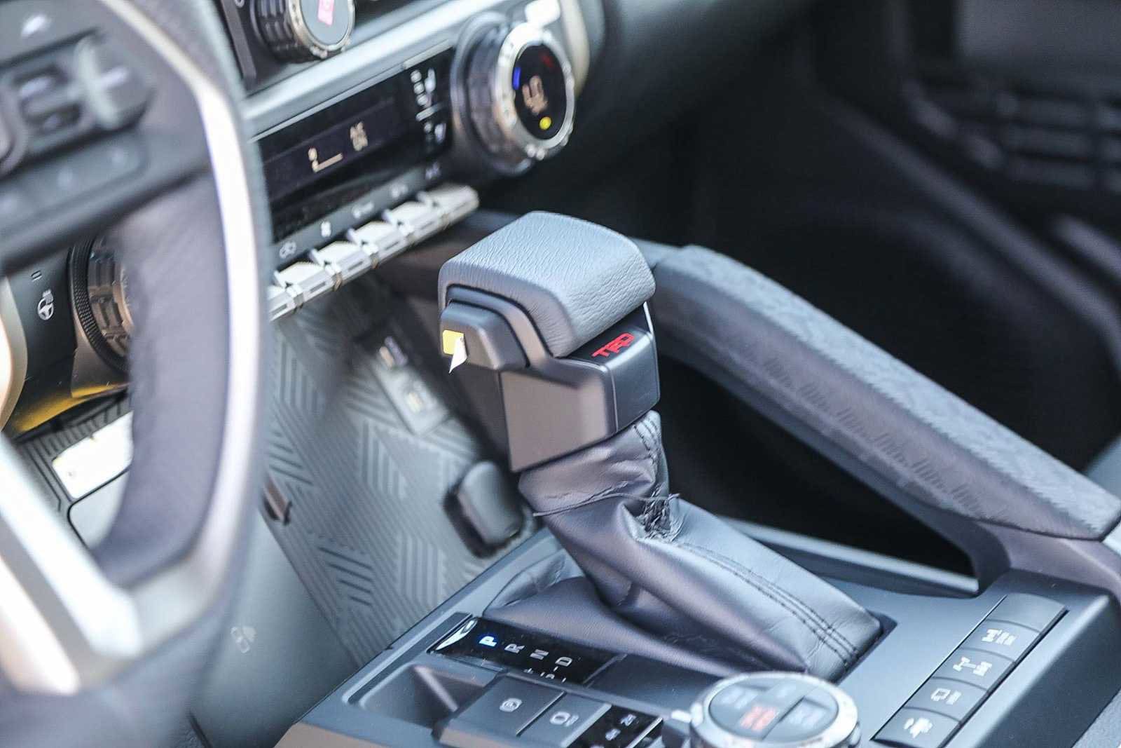 Thumbnail: 2025 Toyota Tacoma - 20