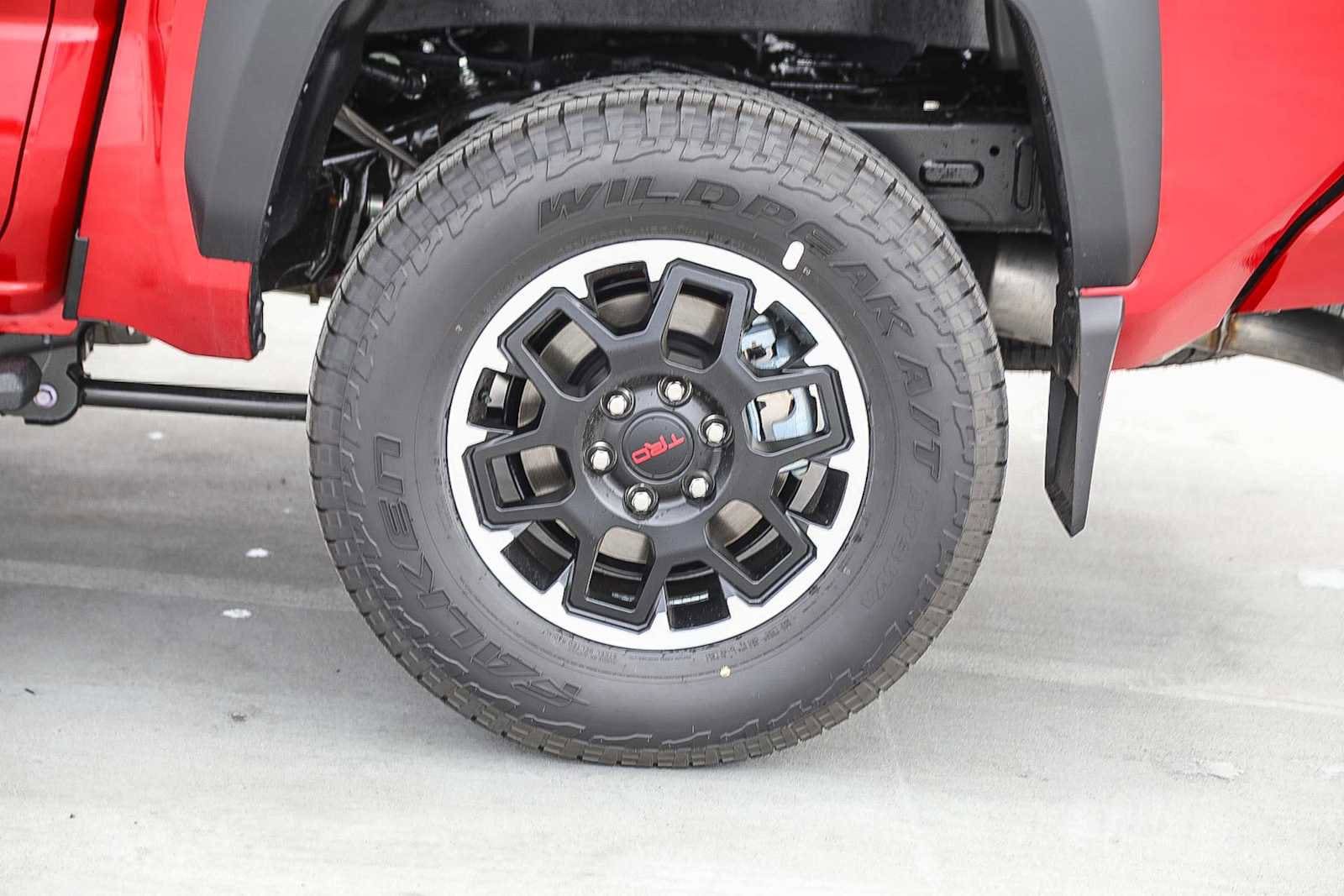 Thumbnail: 2025 Toyota Tacoma - 10