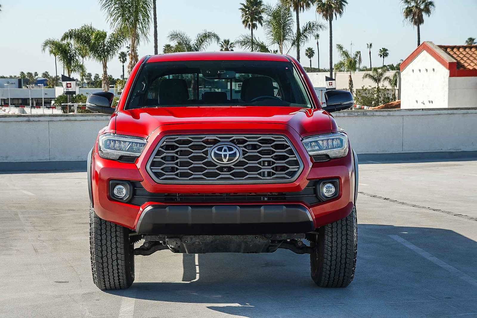 Thumbnail: 2023 Toyota Tacoma - 4