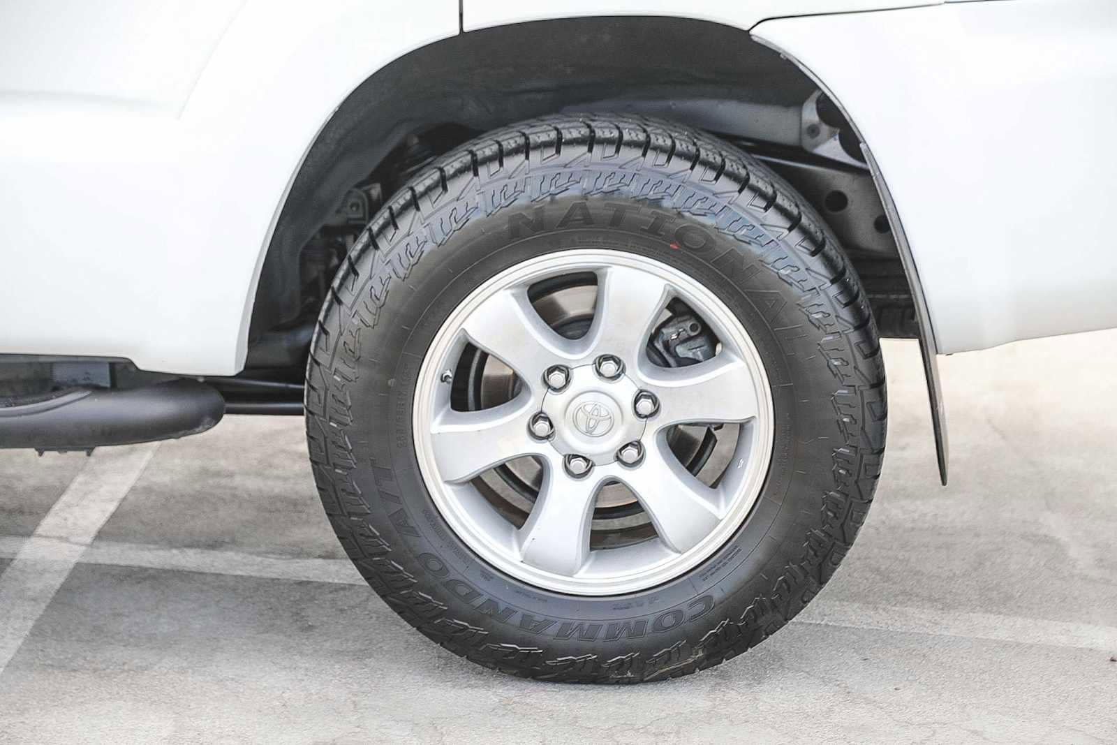 Thumbnail: 2008 Toyota 4Runner - 10