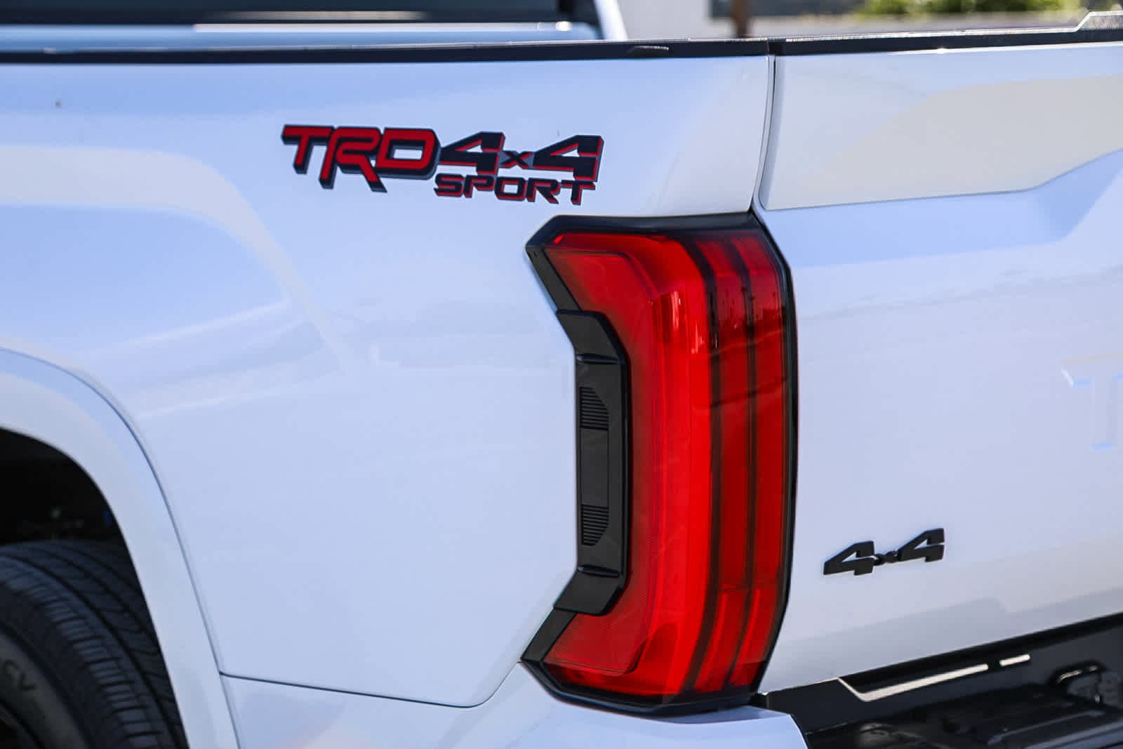 Thumbnail: 2024 Toyota Tundra - 9